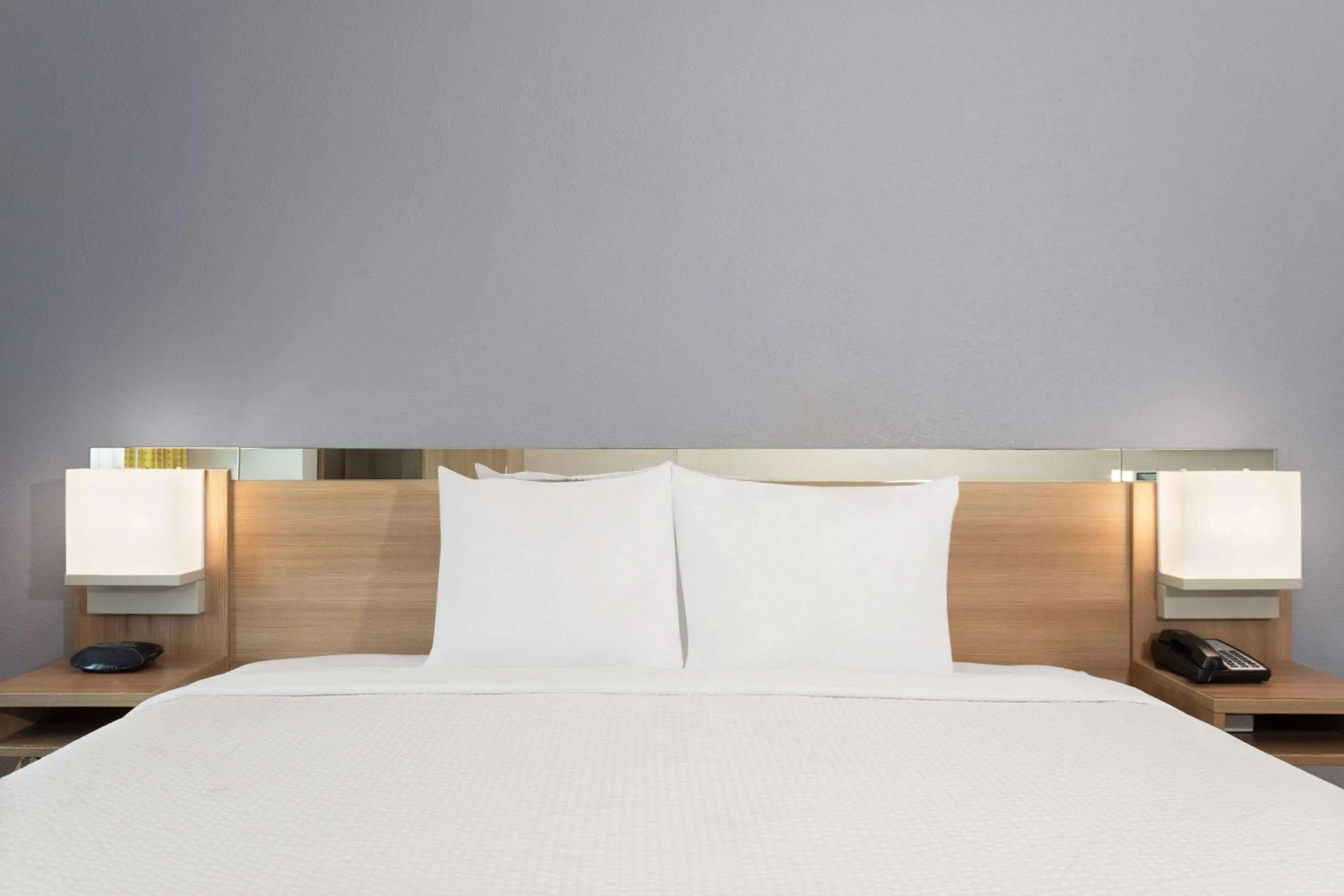 Bath, Bed in Microtel Inn & Suites by Wyndham Panama City