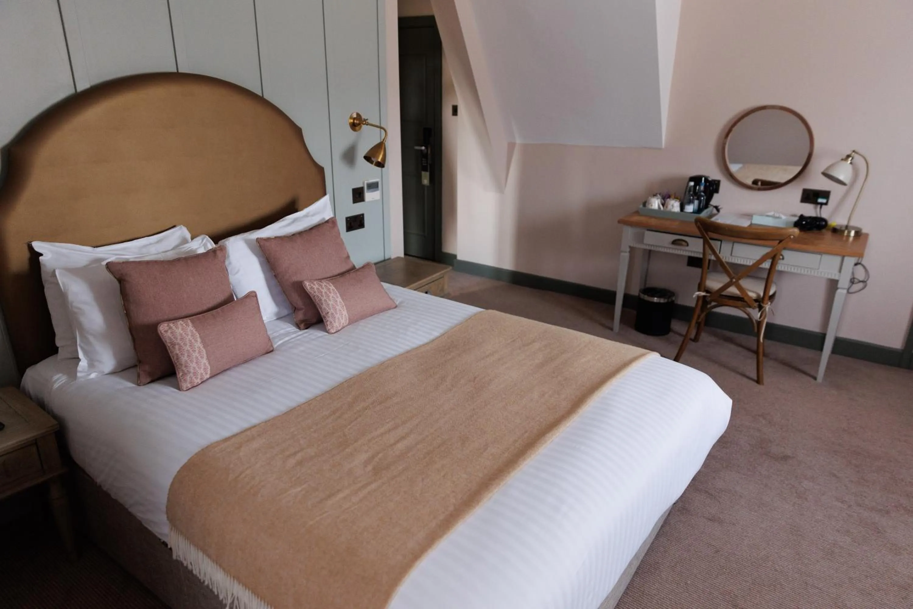 Bedroom, Bed in Stanton House Hotel