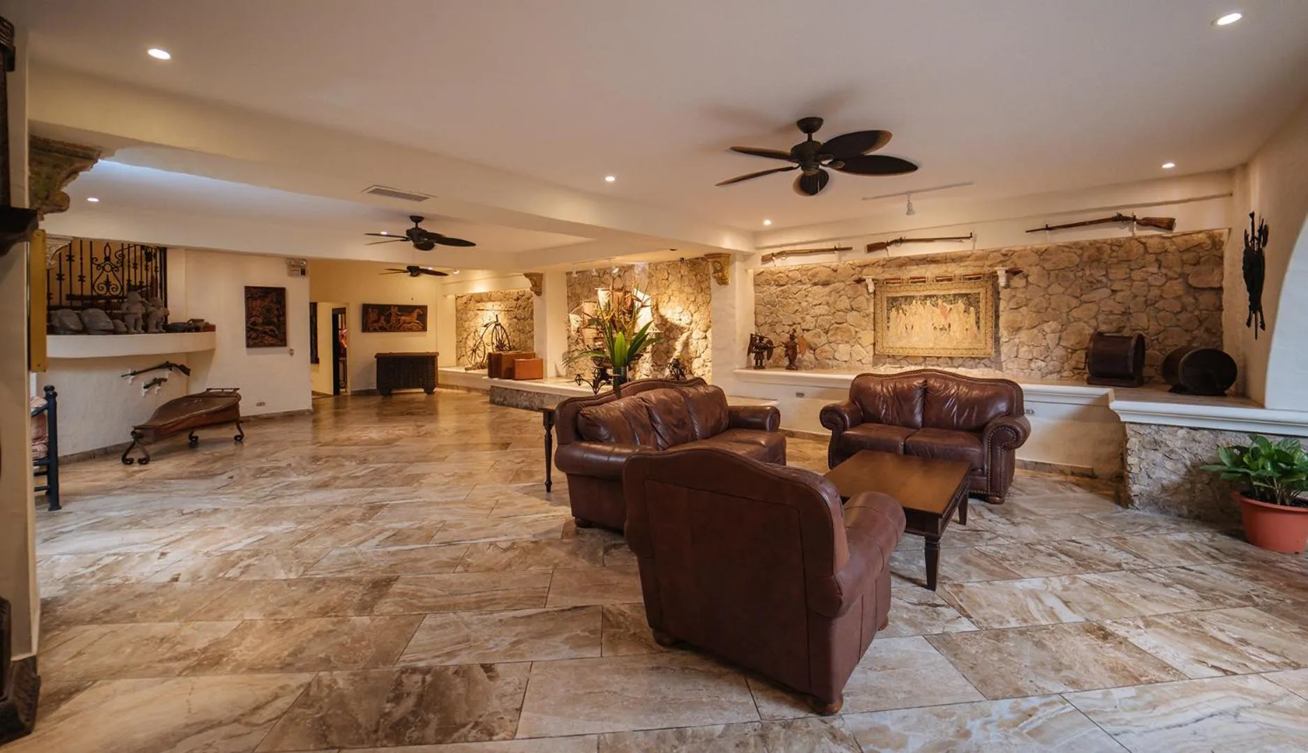 Lobby or reception in Parador Nature Resort and Spa