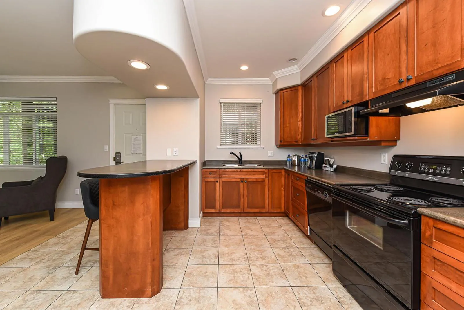 Kitchen or kitchenette in Crown Isle Resort & Golf Community