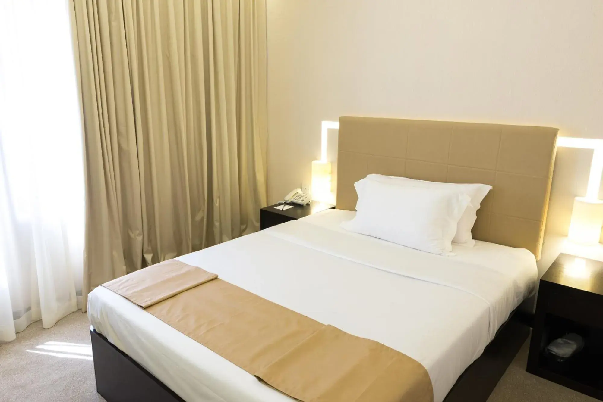 Classic Double Bed Room with City View in Al Qurum Resort Classic Double Bed Room with City View in Al Qurum Resort
