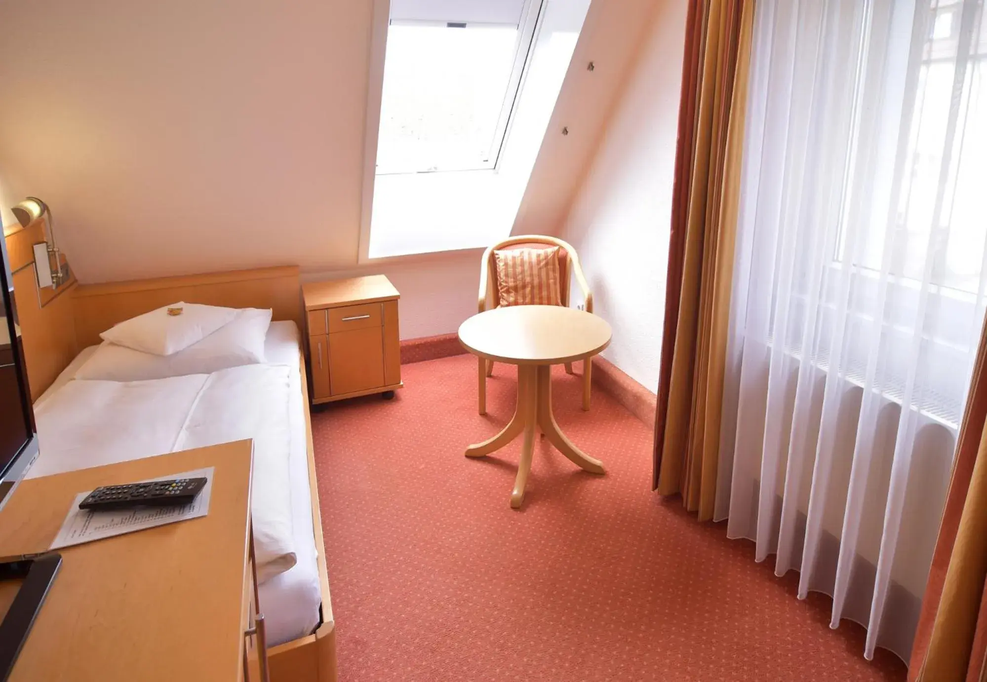 Superior Single Room in Hotel - Restaurant Hirsch Superior Single Room in Hotel - Restaurant Hirsch