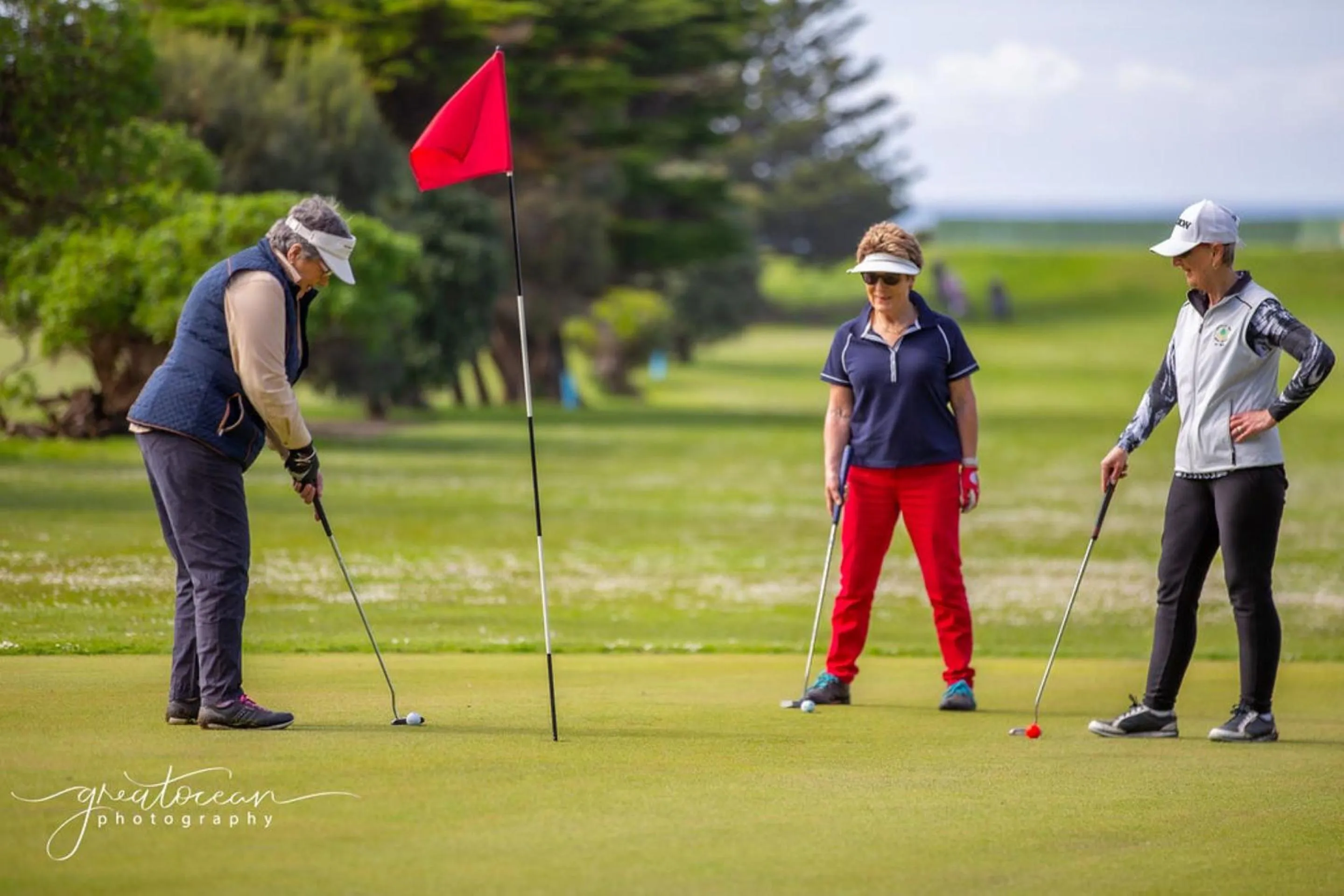 Golfcourse in Apollo Bay Motel & Apartments