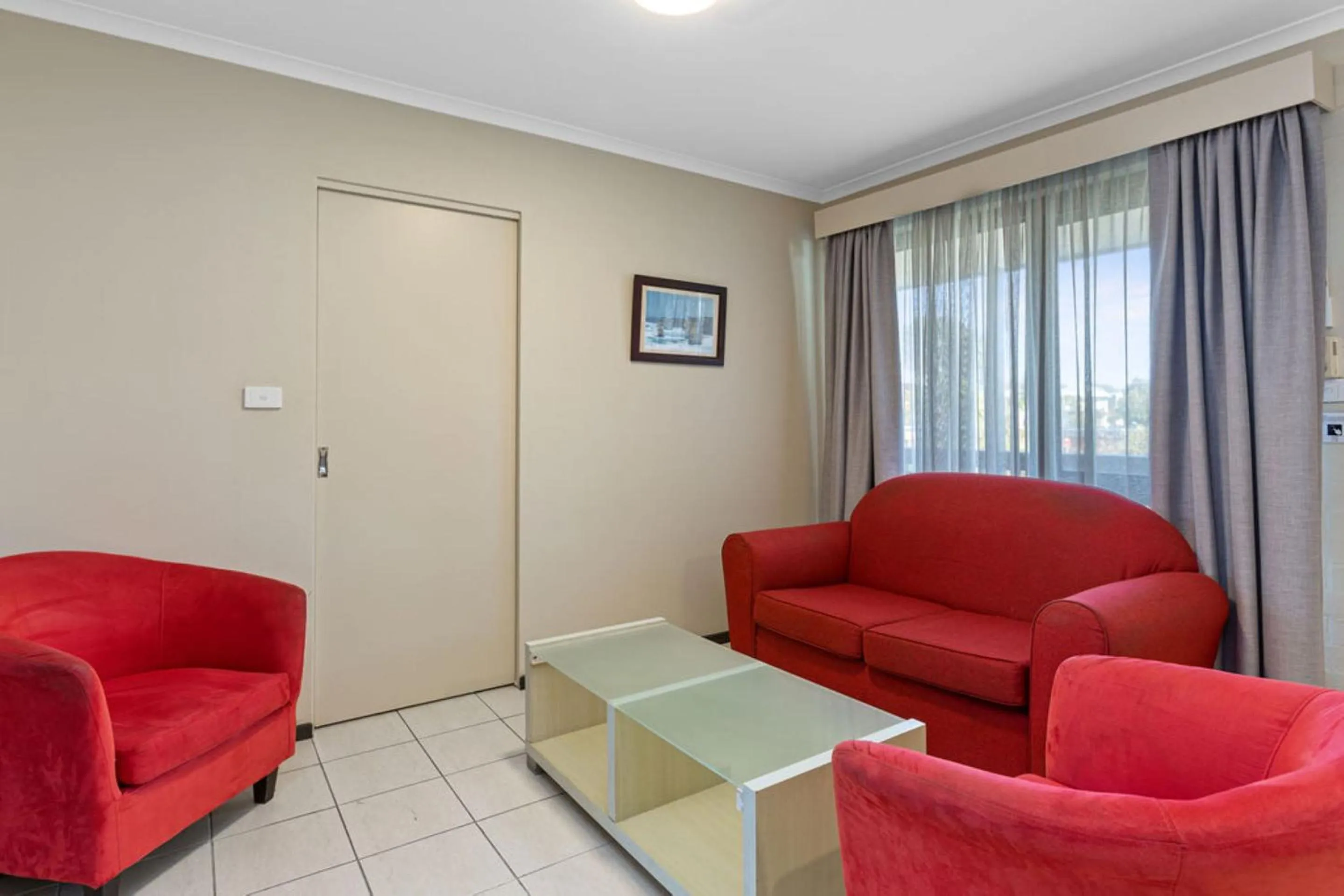 Seating area in Apollo Bay Motel & Apartments