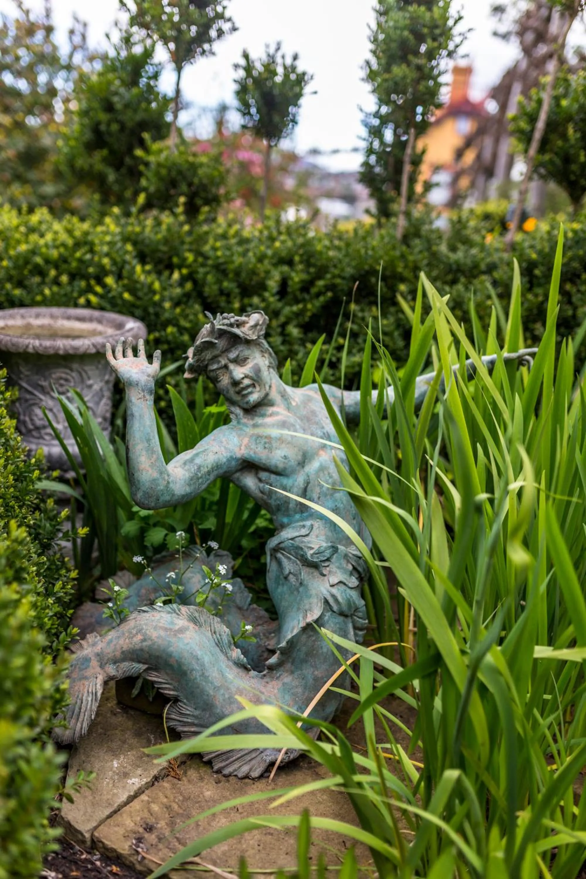 Decorative detail in Corinda Contemporary