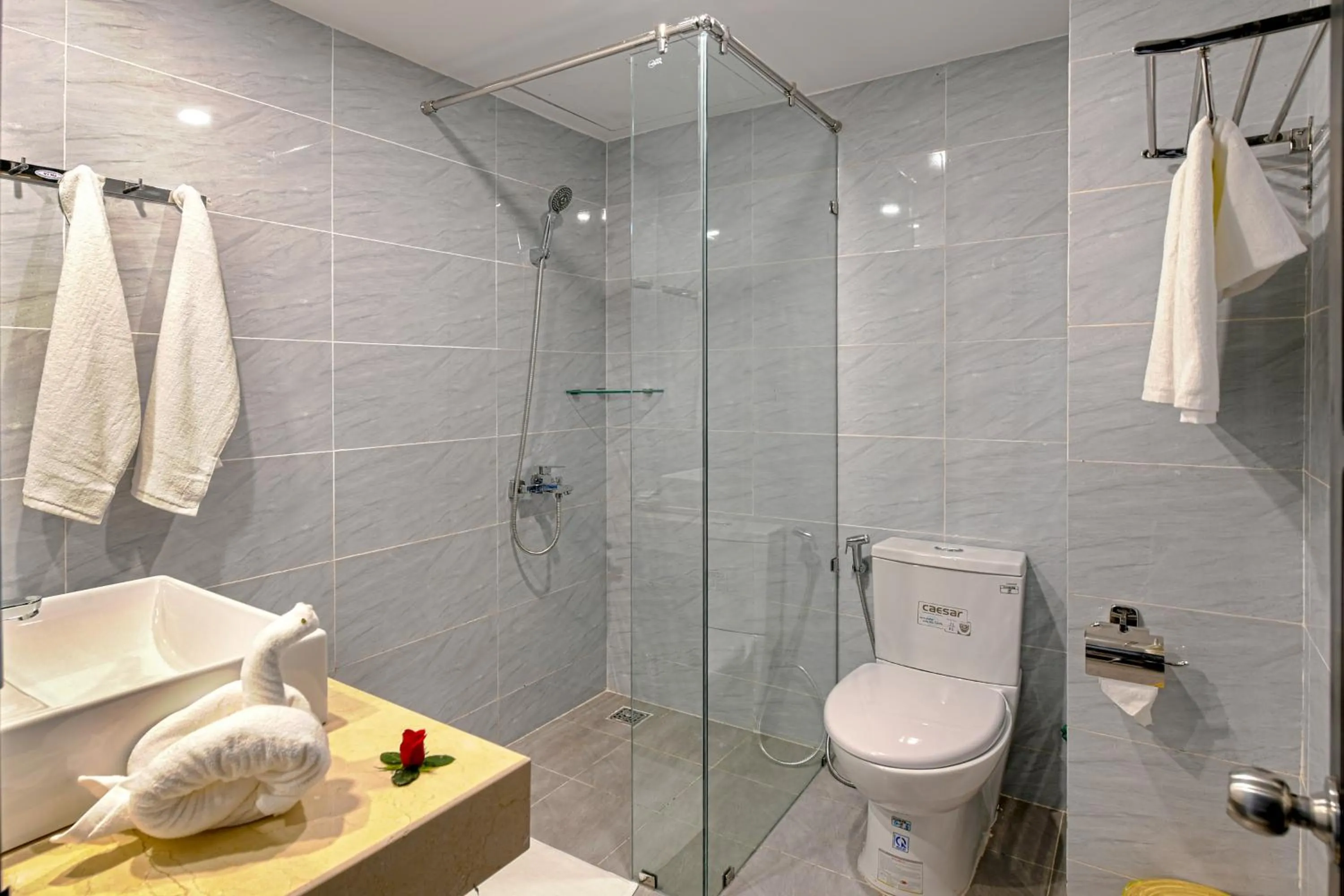 Toilet in Hoi An Dream City Hotel