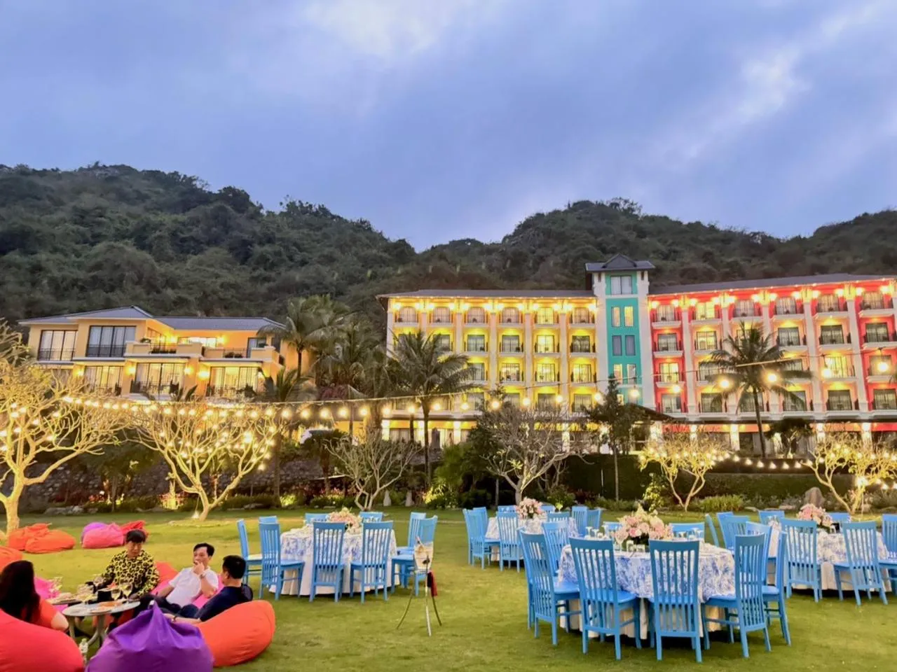 Garden in The May Legend Catba