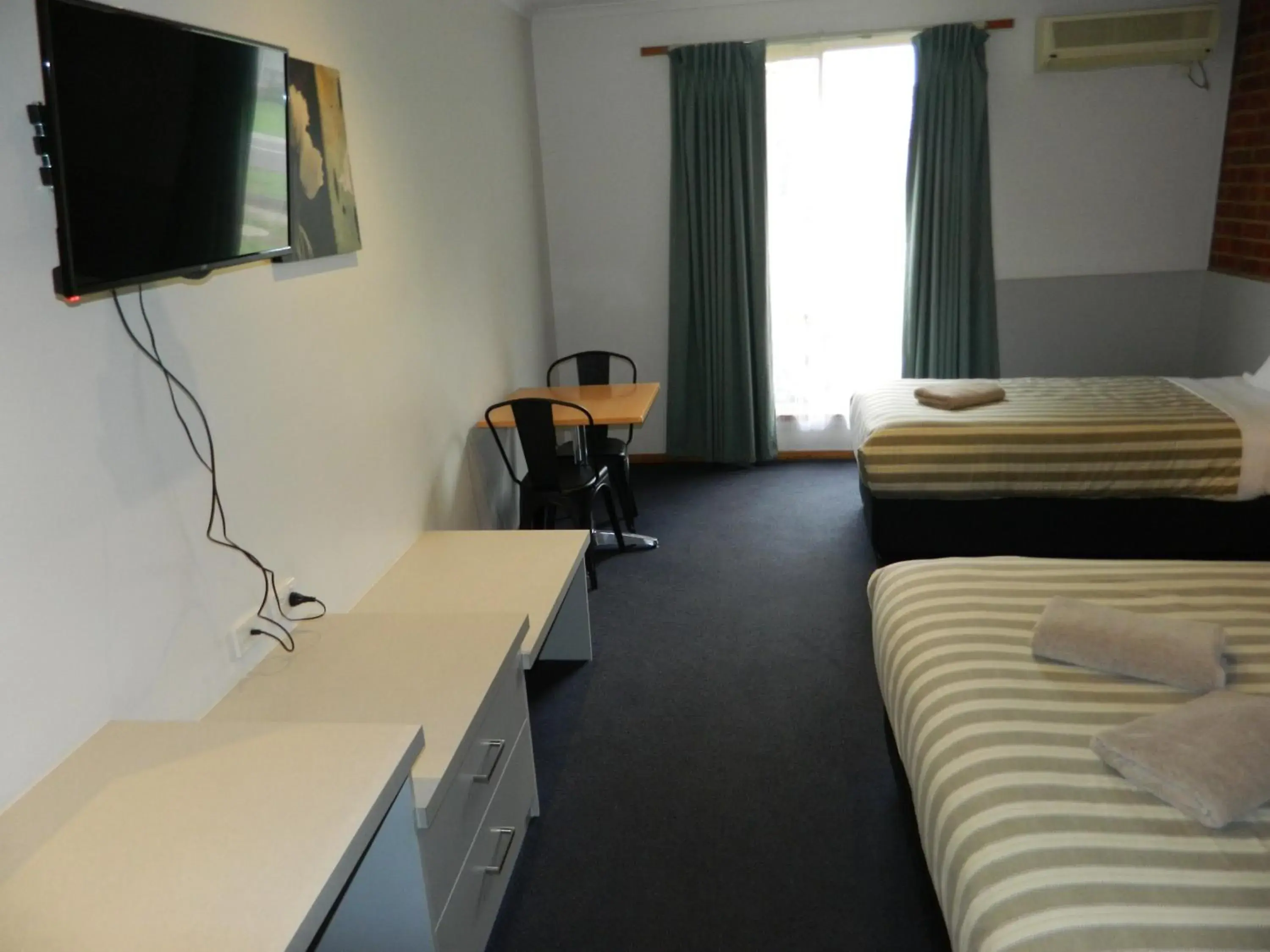 Twin Room in Werribee Motel and Apartments Twin Room in Werribee Motel and Apartments