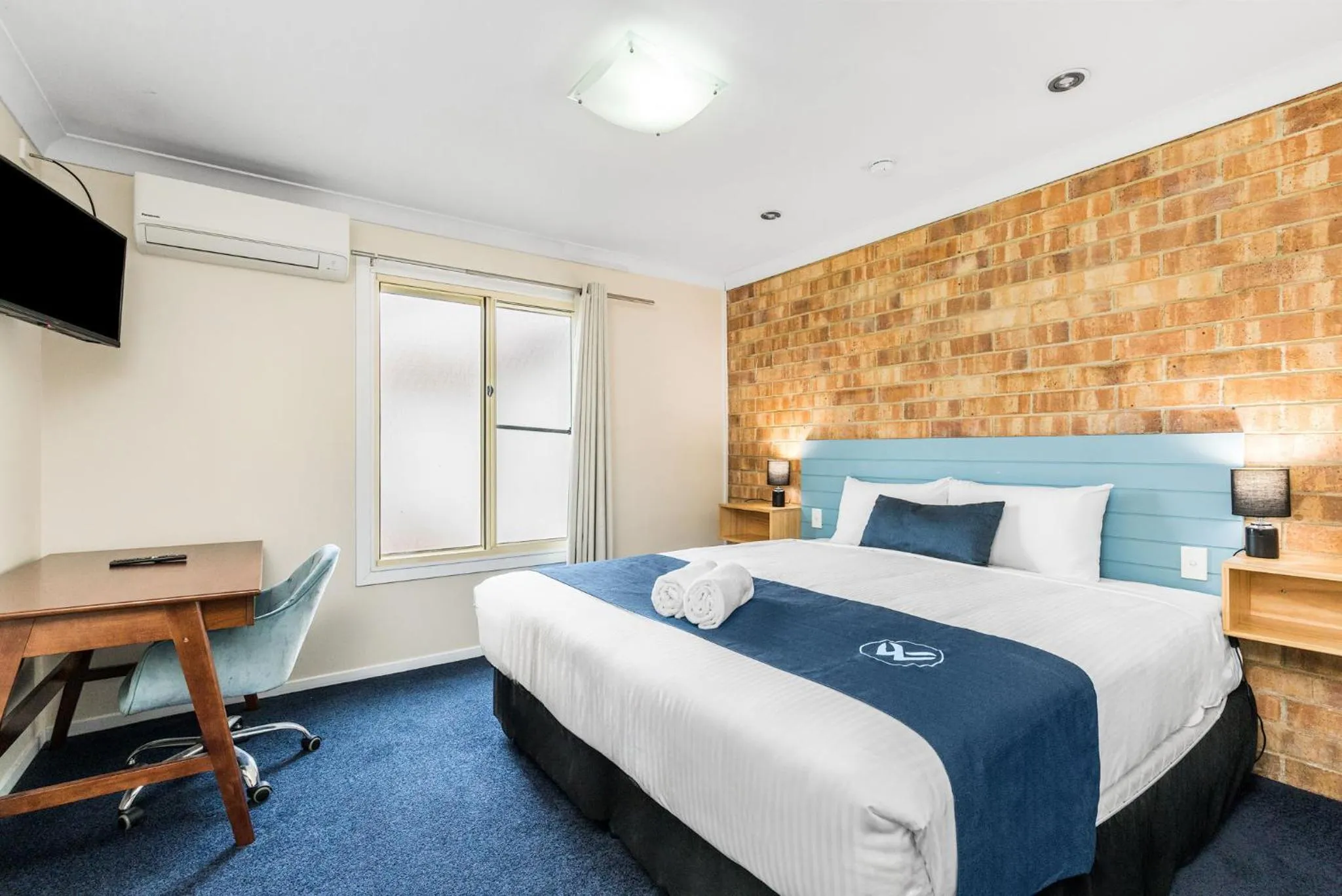 Bed in Lismore Wilson Motel