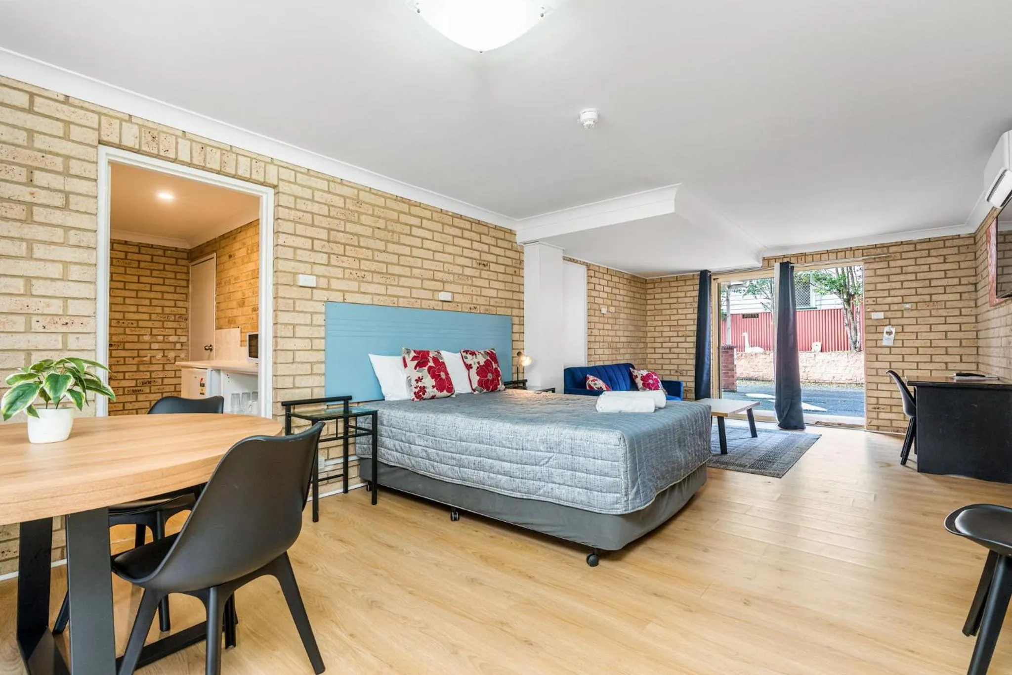 Bed in Lismore Wilson Motel