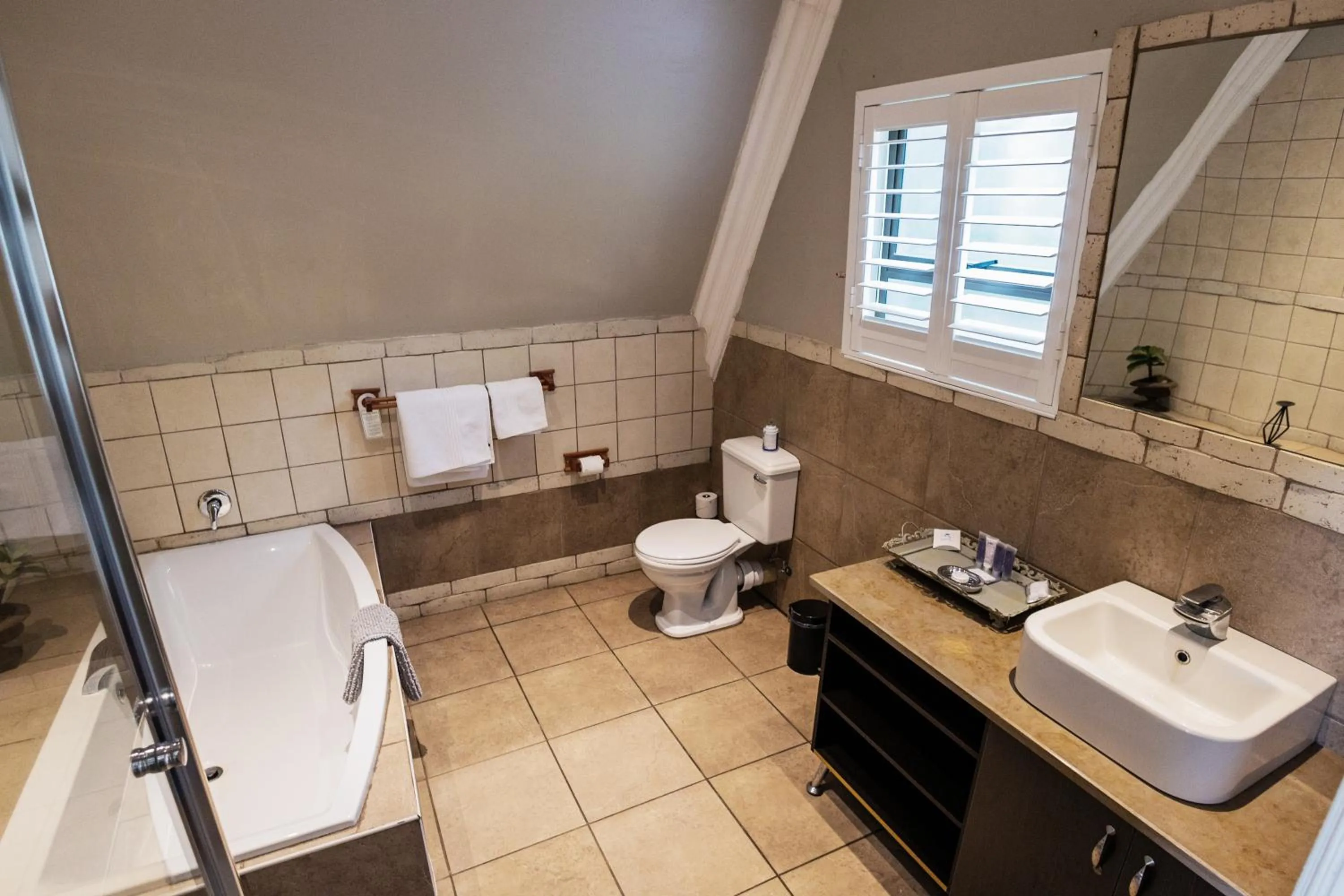 Lavender Hill Country Estate and Wedding Venue