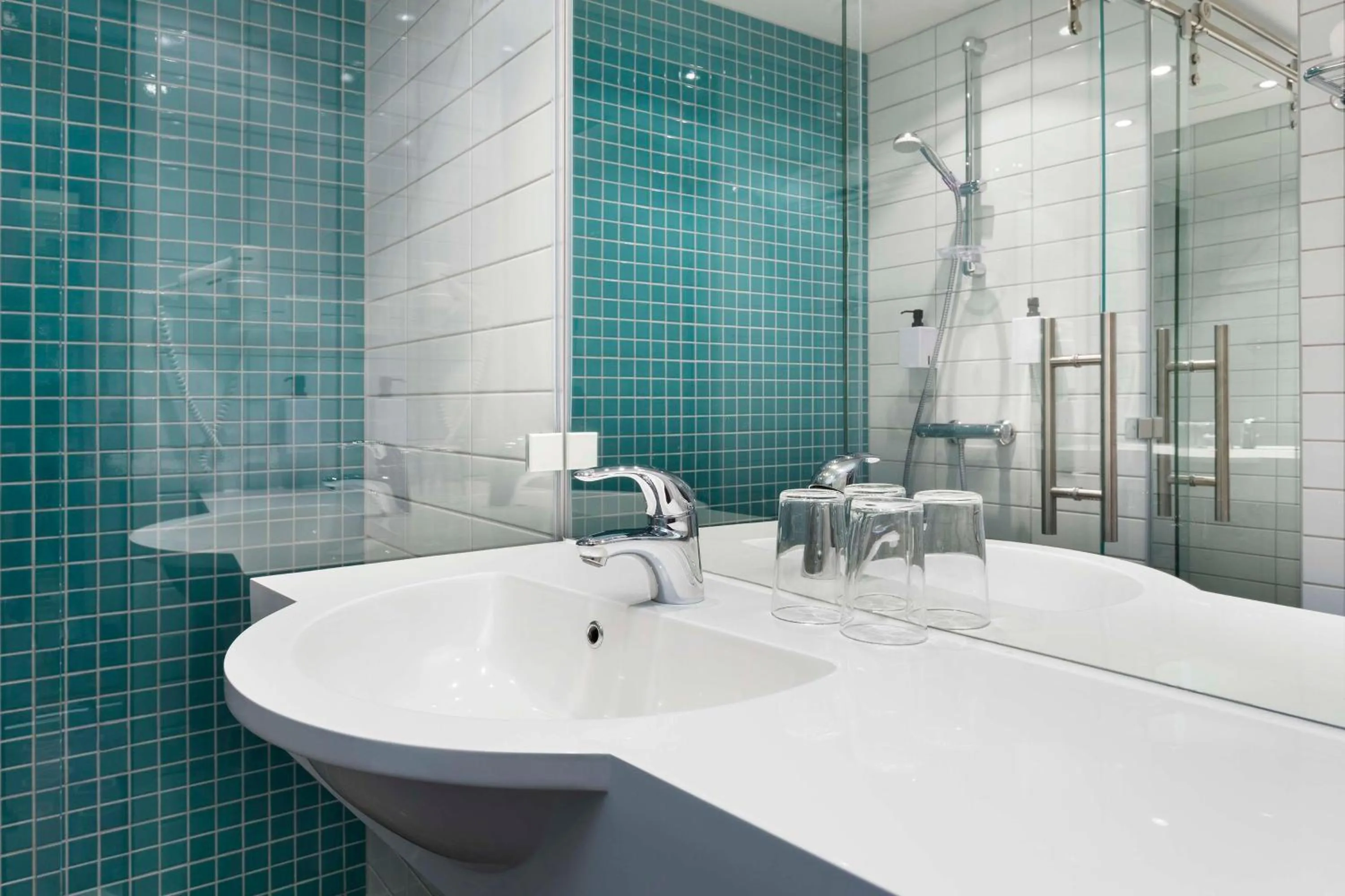 Bedroom in Scandic Narvik