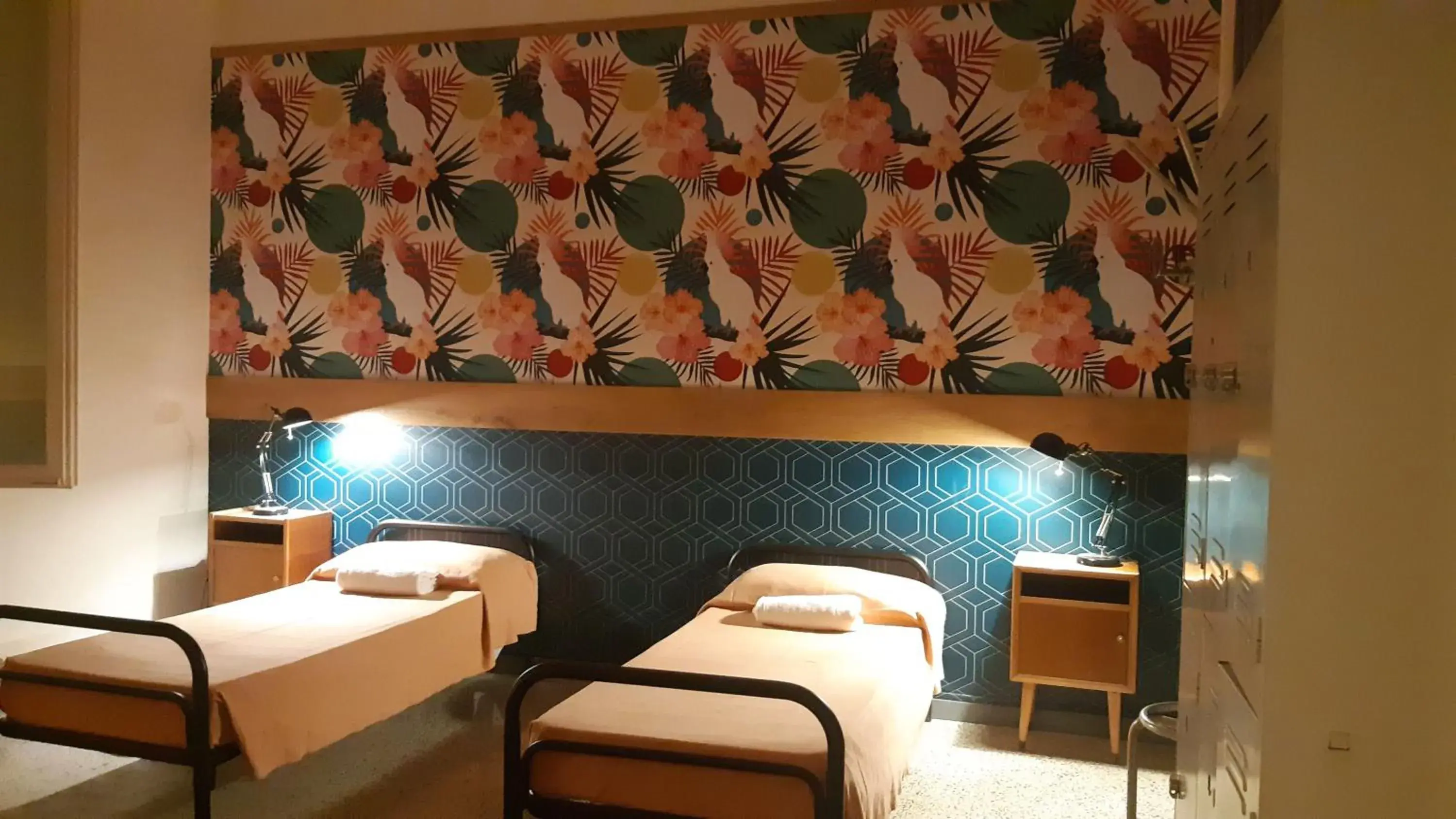 Bed in 3-Bed Mixed Dormitory Room in Ostello Tasso Bed in 3-Bed Mixed Dormitory Room in Ostello Tasso