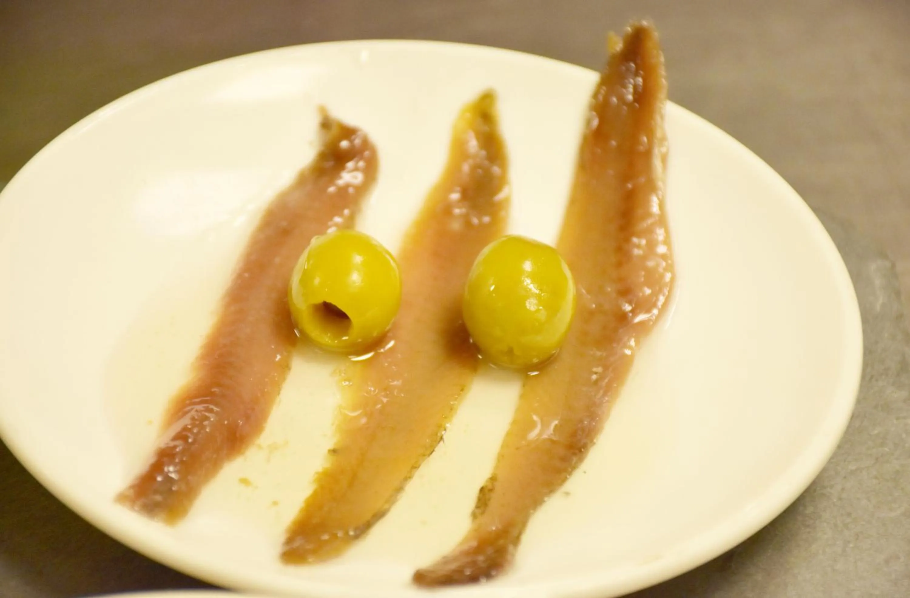 Restaurant/places to eat in Hostal Oliveta