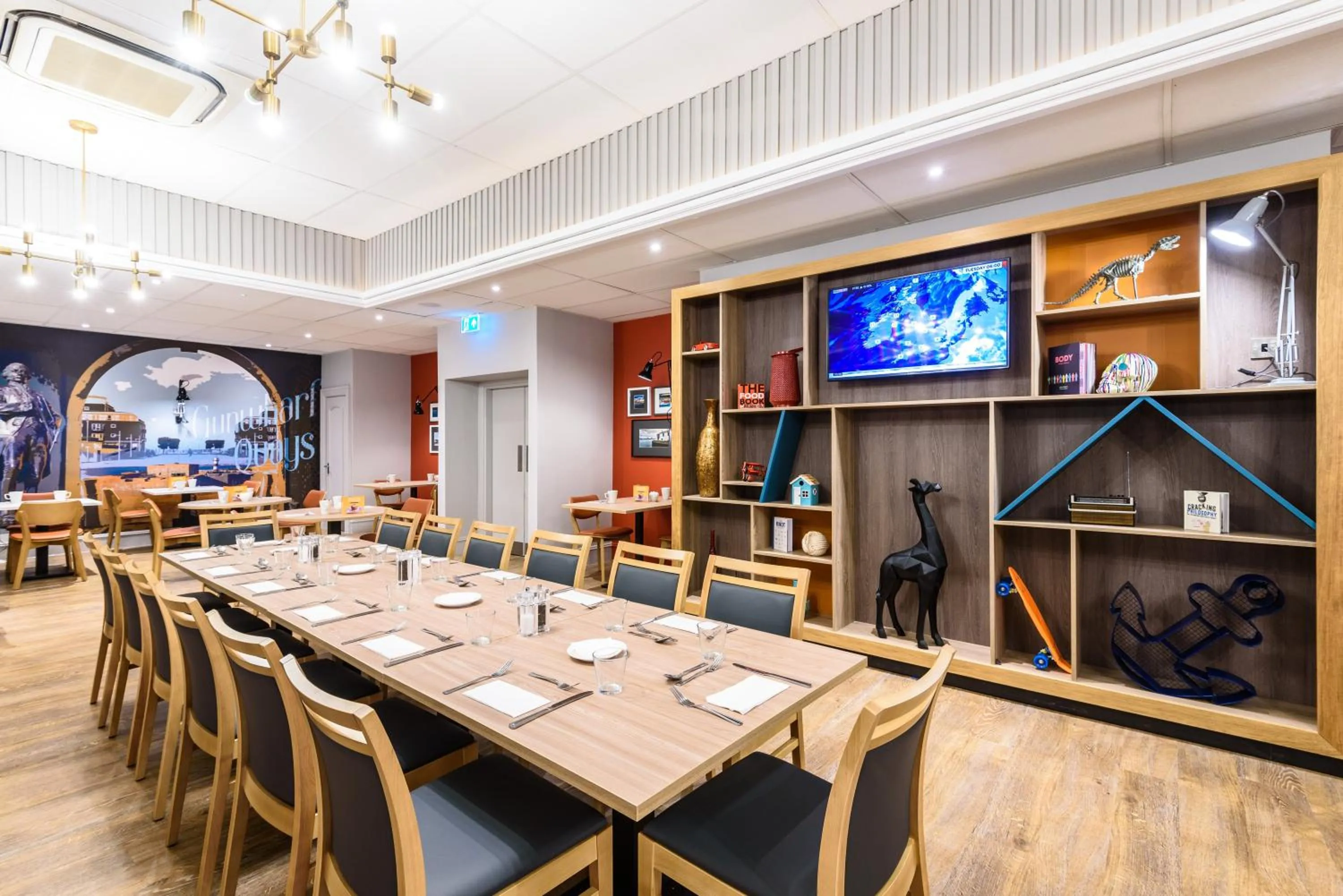 Restaurant/places to eat in Holiday Inn Portsmouth by IHG