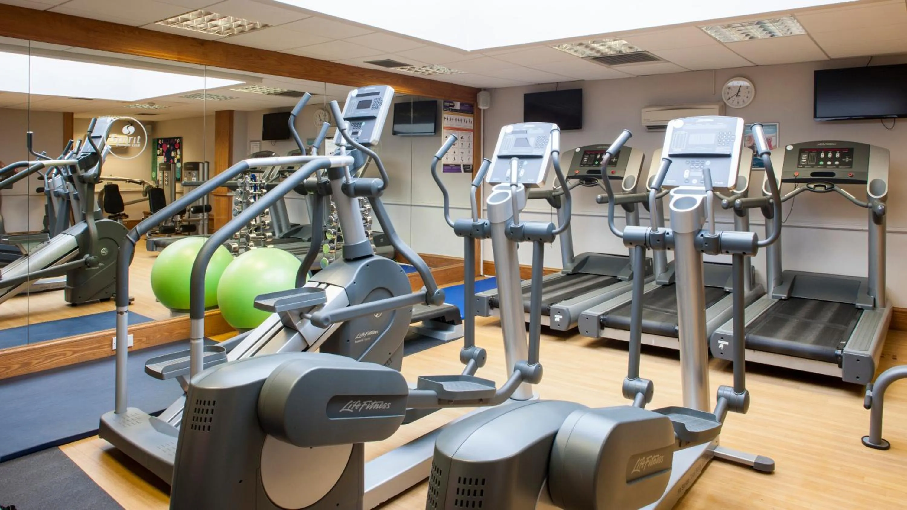 Fitness centre/facilities in Holiday Inn Portsmouth by IHG