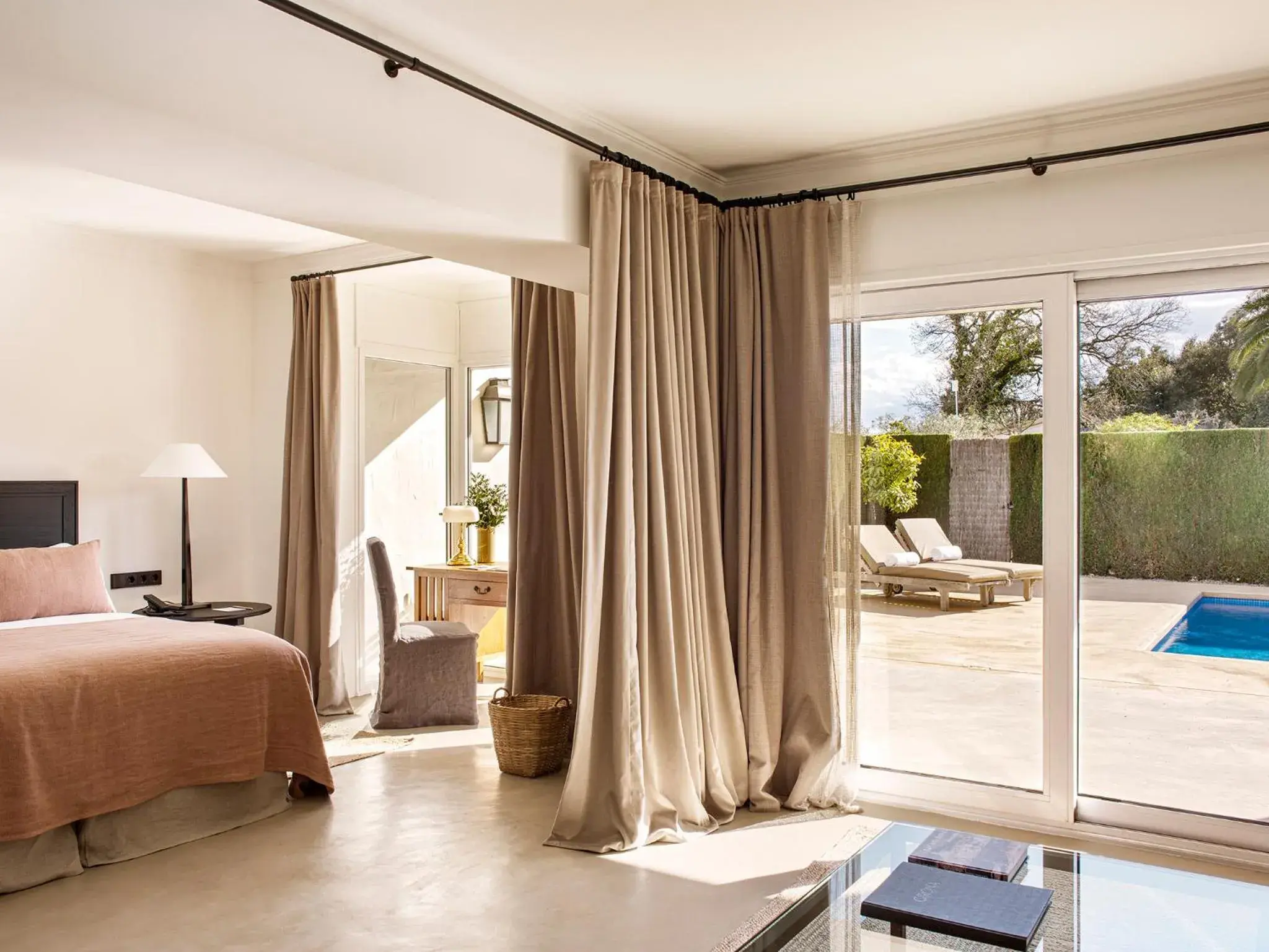 Suite with Private Pool in Mas de Torrent Hotel & Spa, Relais & Châteaux Suite with Private Pool in Mas de Torrent Hotel & Spa, Relais & Châteaux