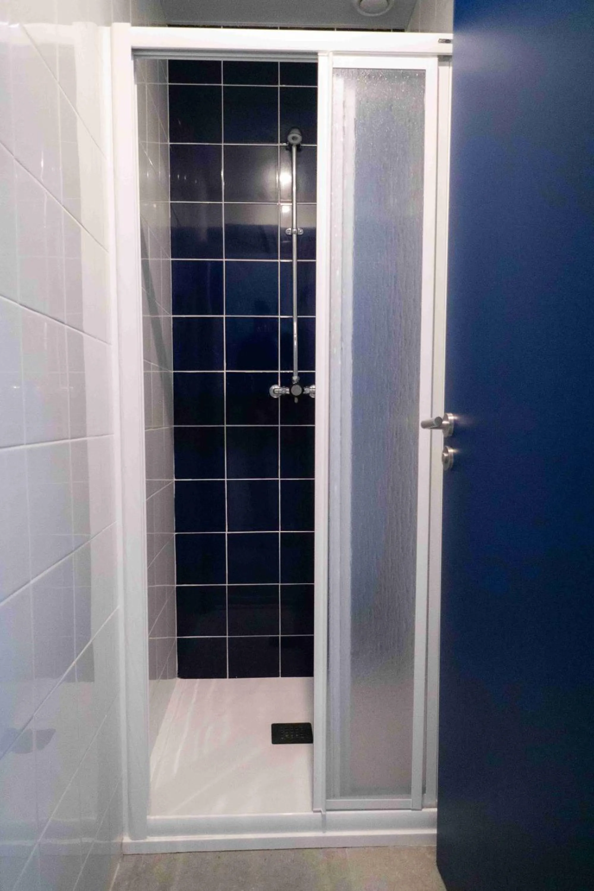 Shower in Sea Hostel Barcelona