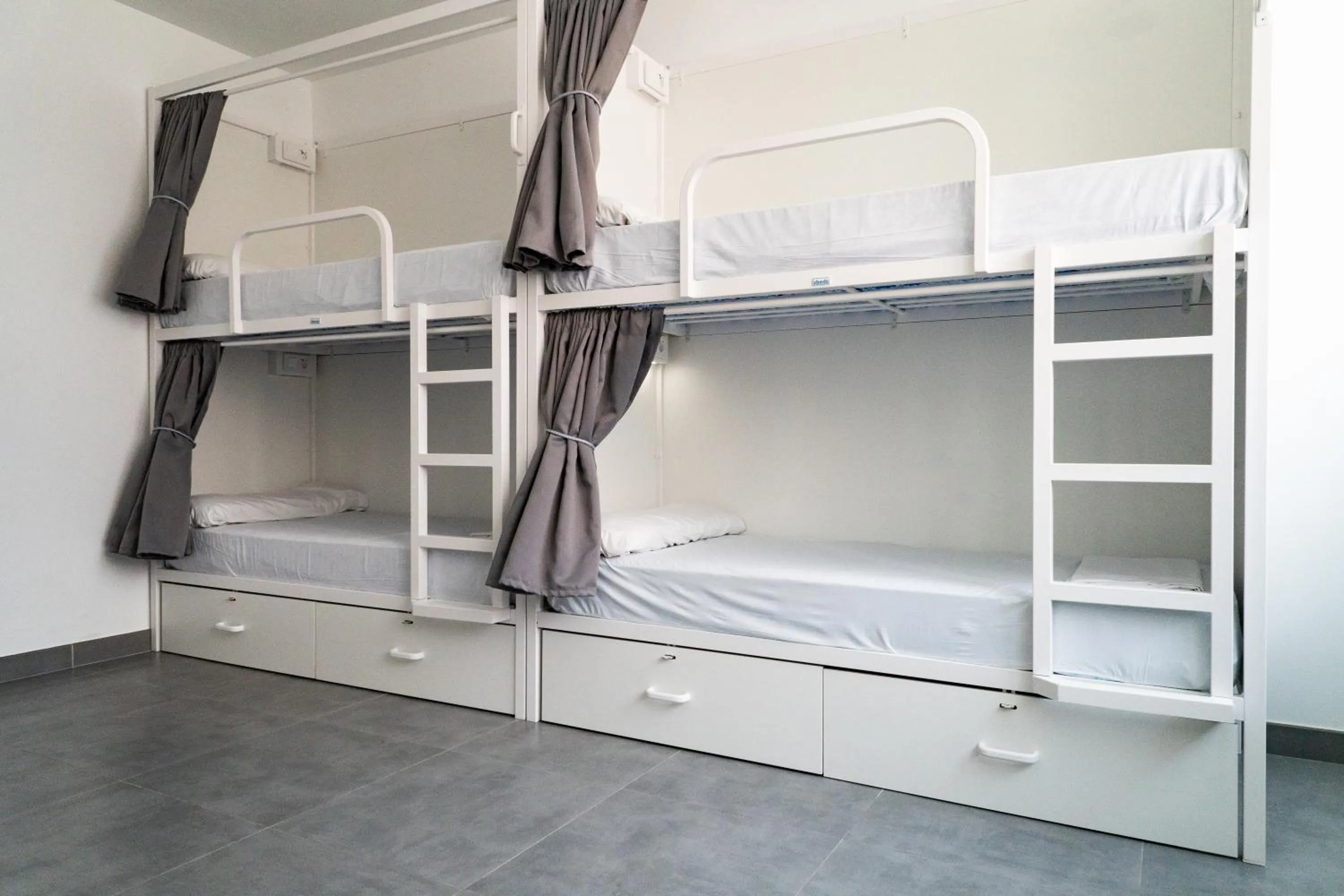 Bedroom, Bed in Sea Hostel Barcelona