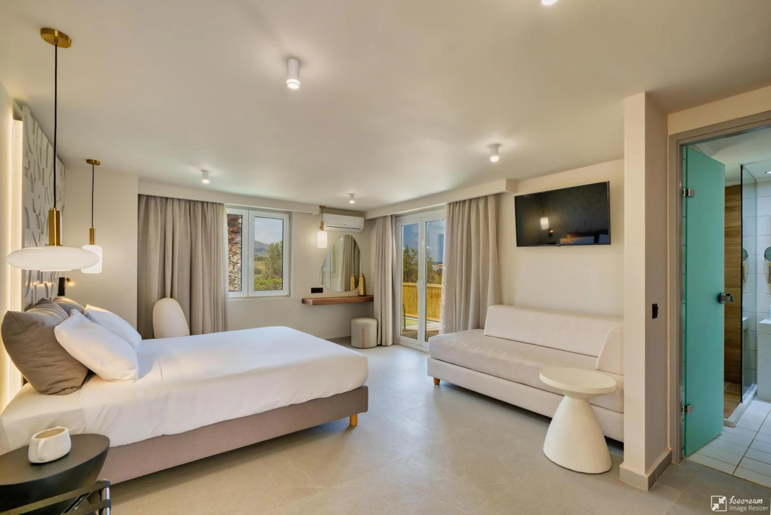 Bed in Georgioupolis Resort & Aqua Park