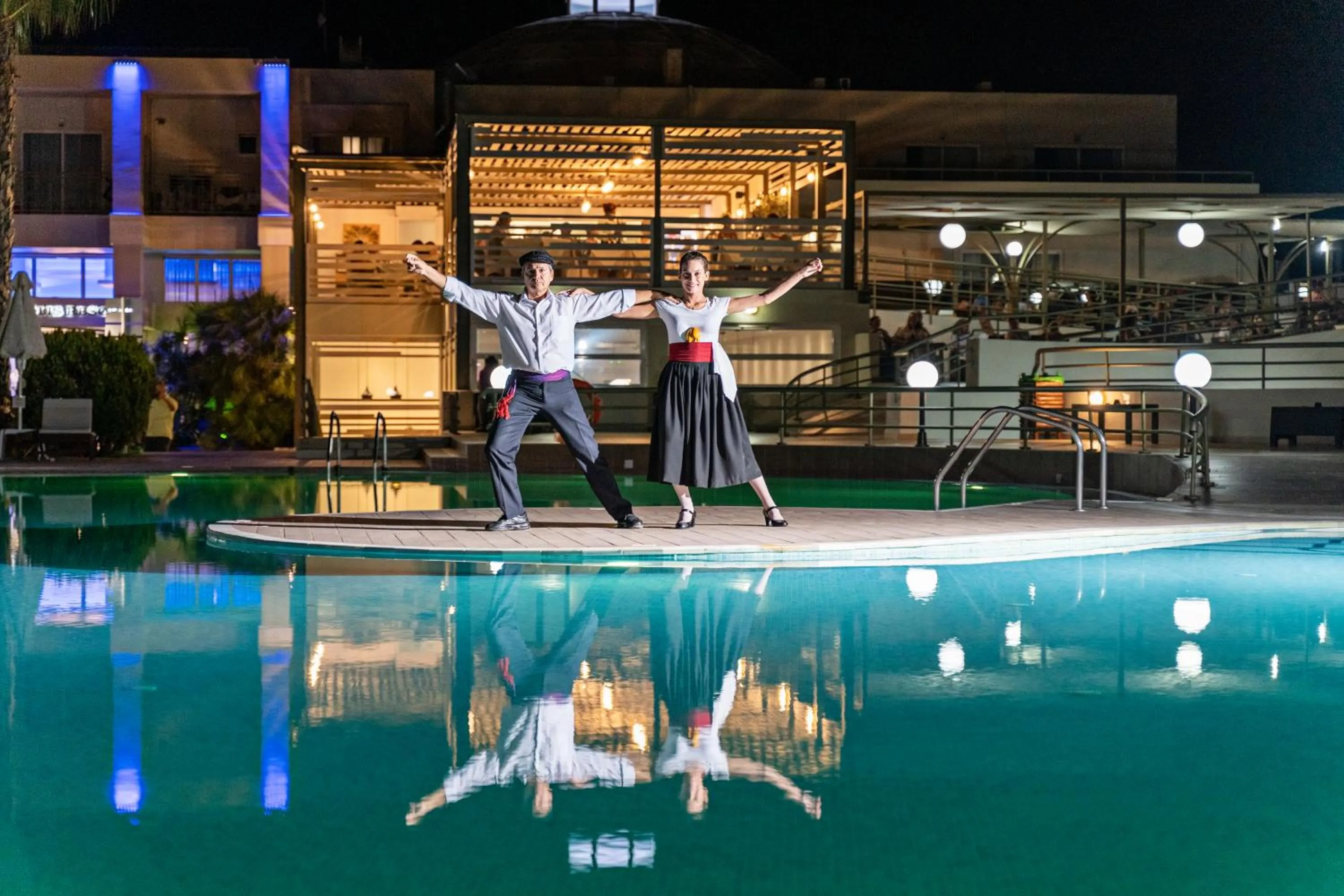 Evening entertainment in Georgioupolis Resort & Aqua Park