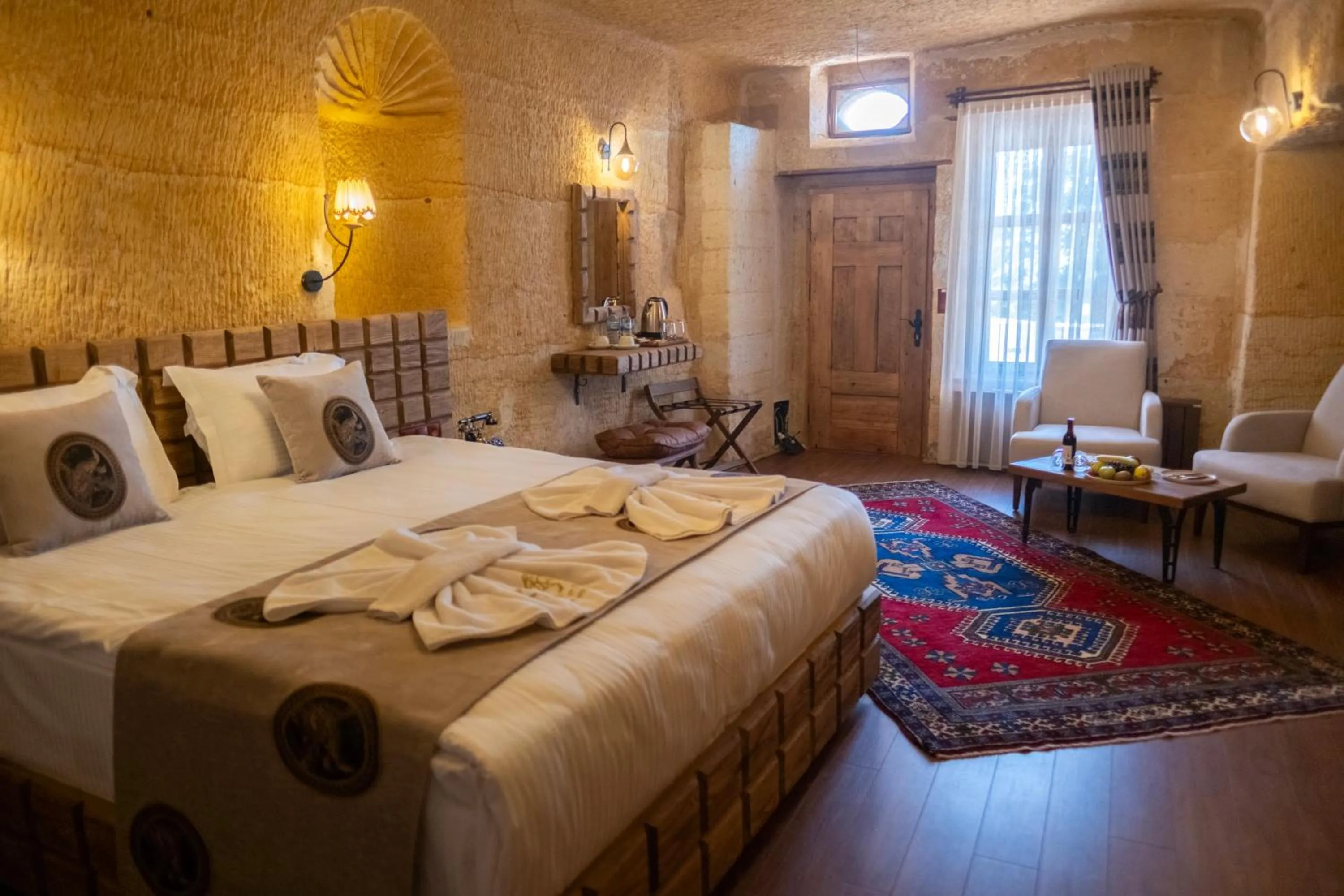 Bed in Urgup Evi Cave Hotel