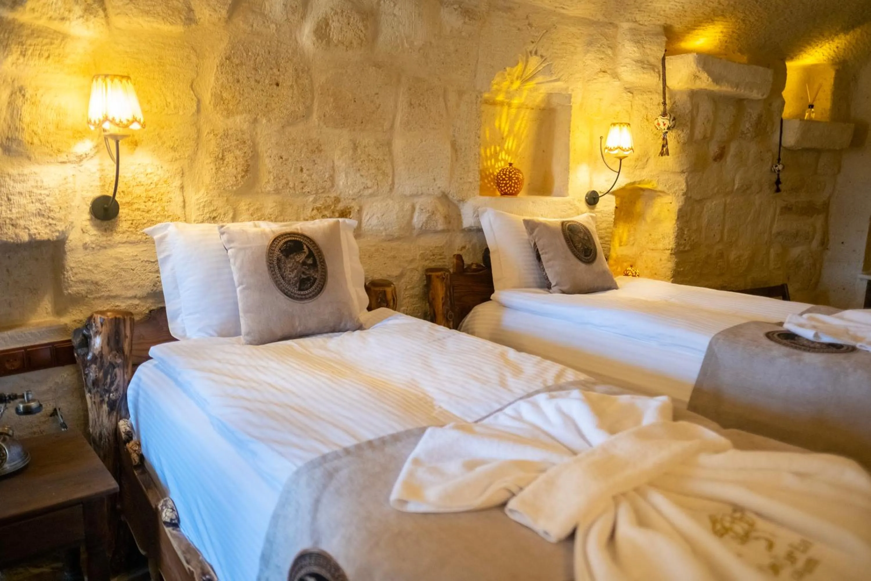 Bed in Urgup Evi Cave Hotel