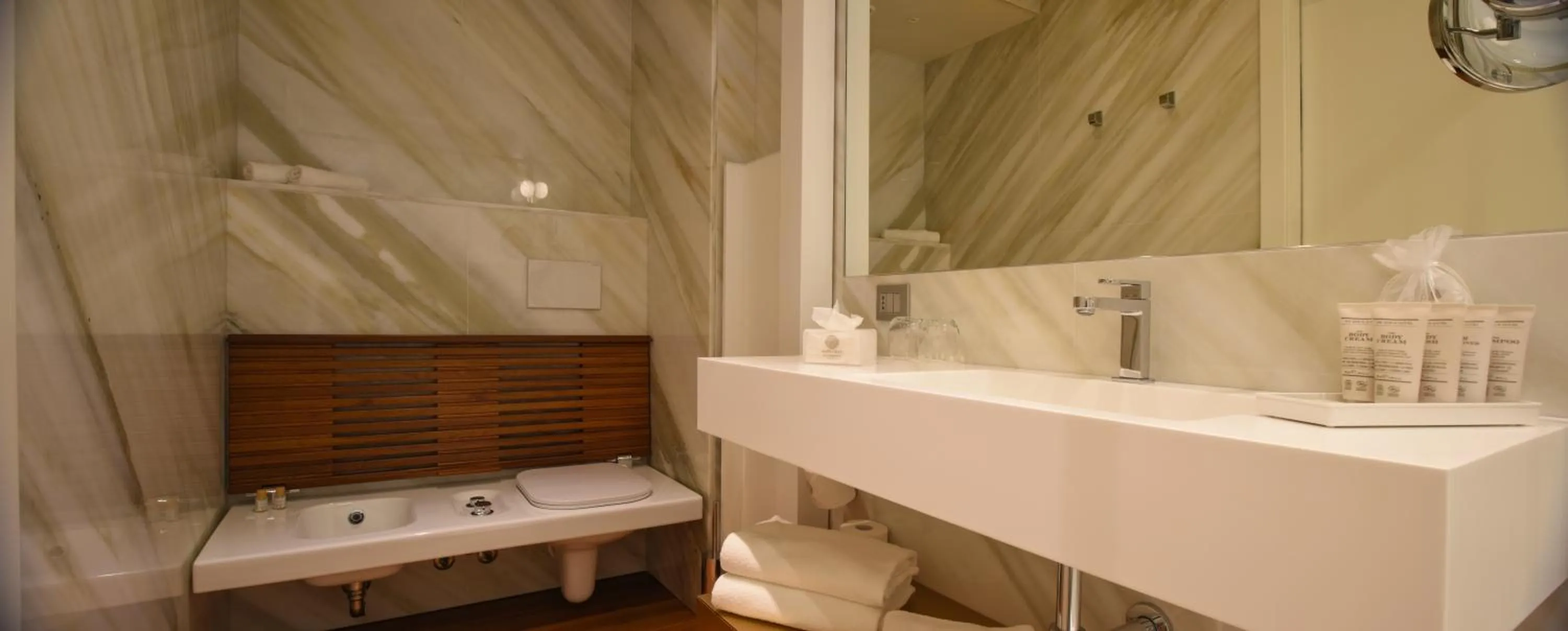 Photo of the whole room in Santa Croce Boutique Hotel