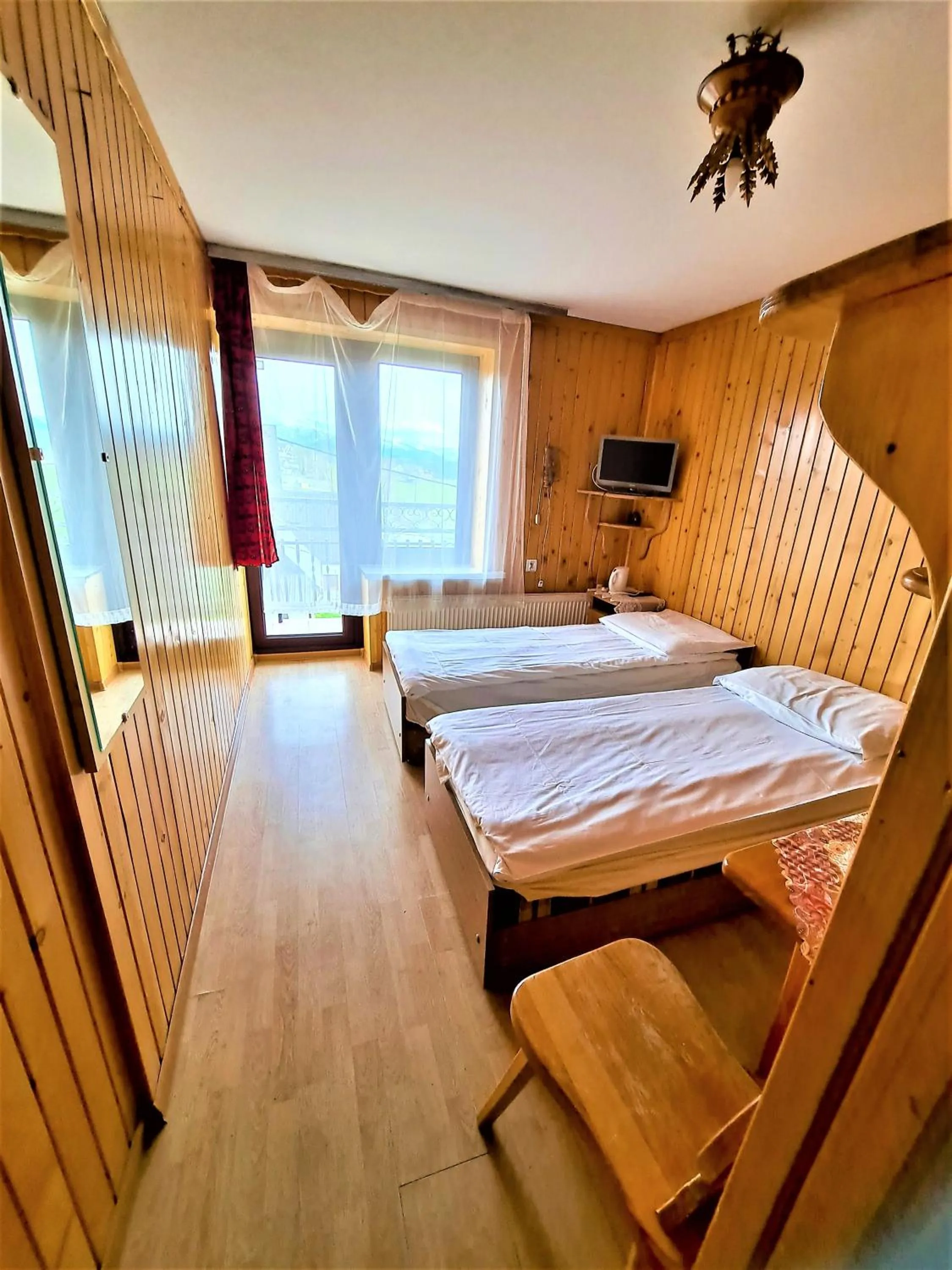 Bedroom, Bed in "Harnaś" Ząb-Bustryk