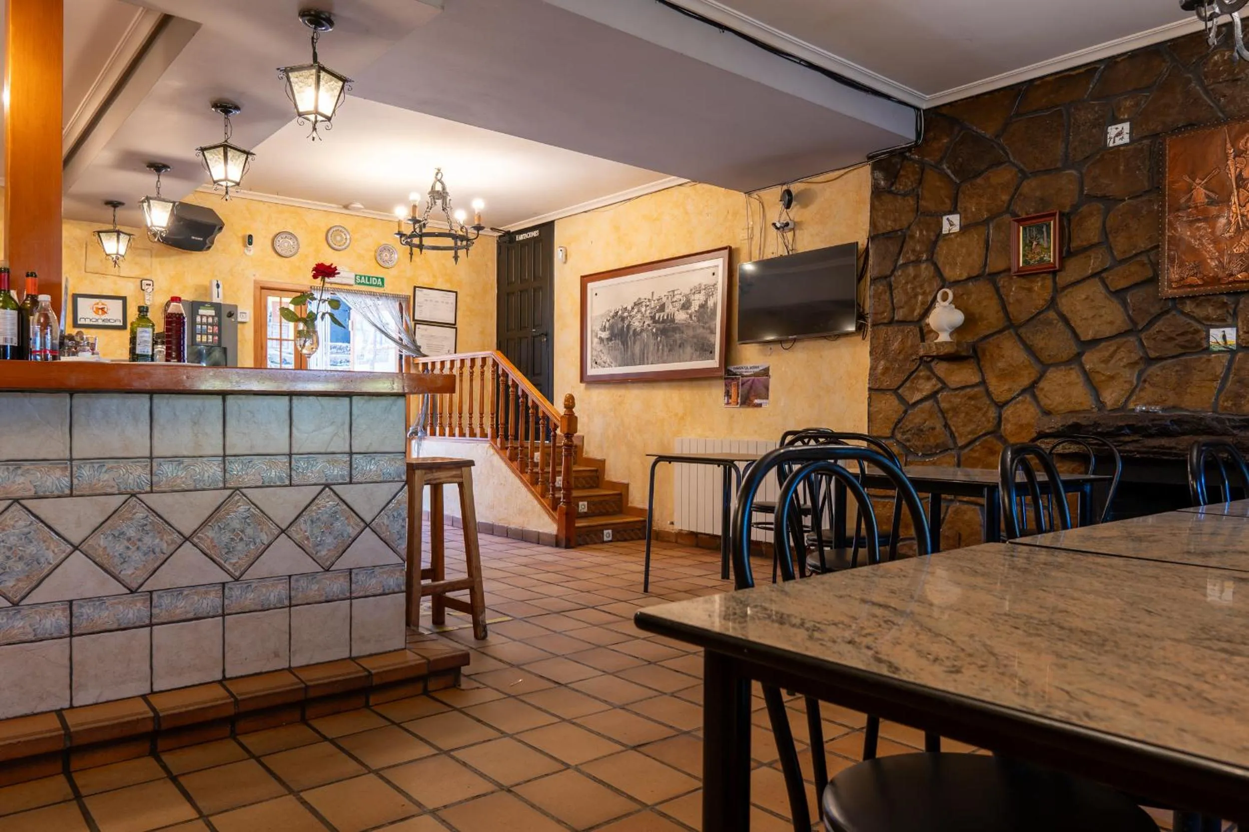 Lounge or bar in Hotel Uña Serranía Encantada