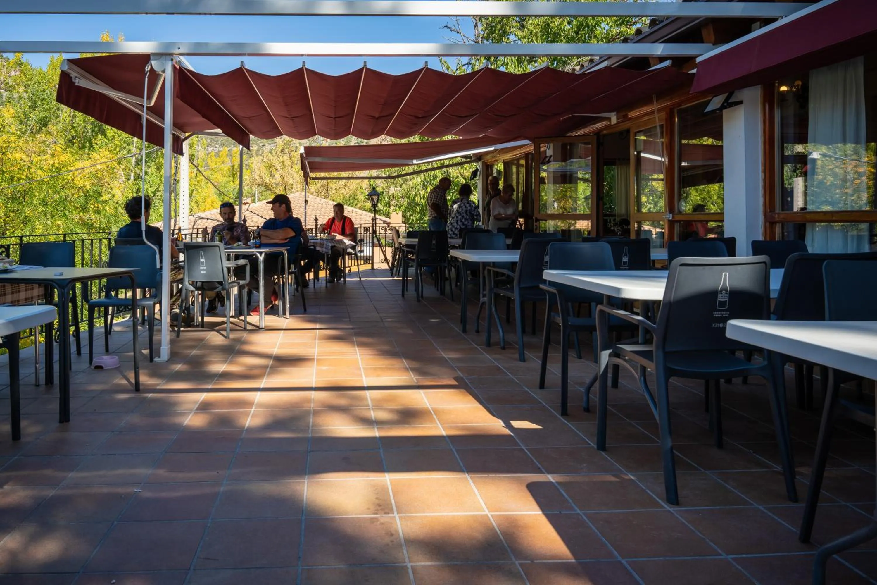 Restaurant/places to eat in Hotel Uña Serranía Encantada