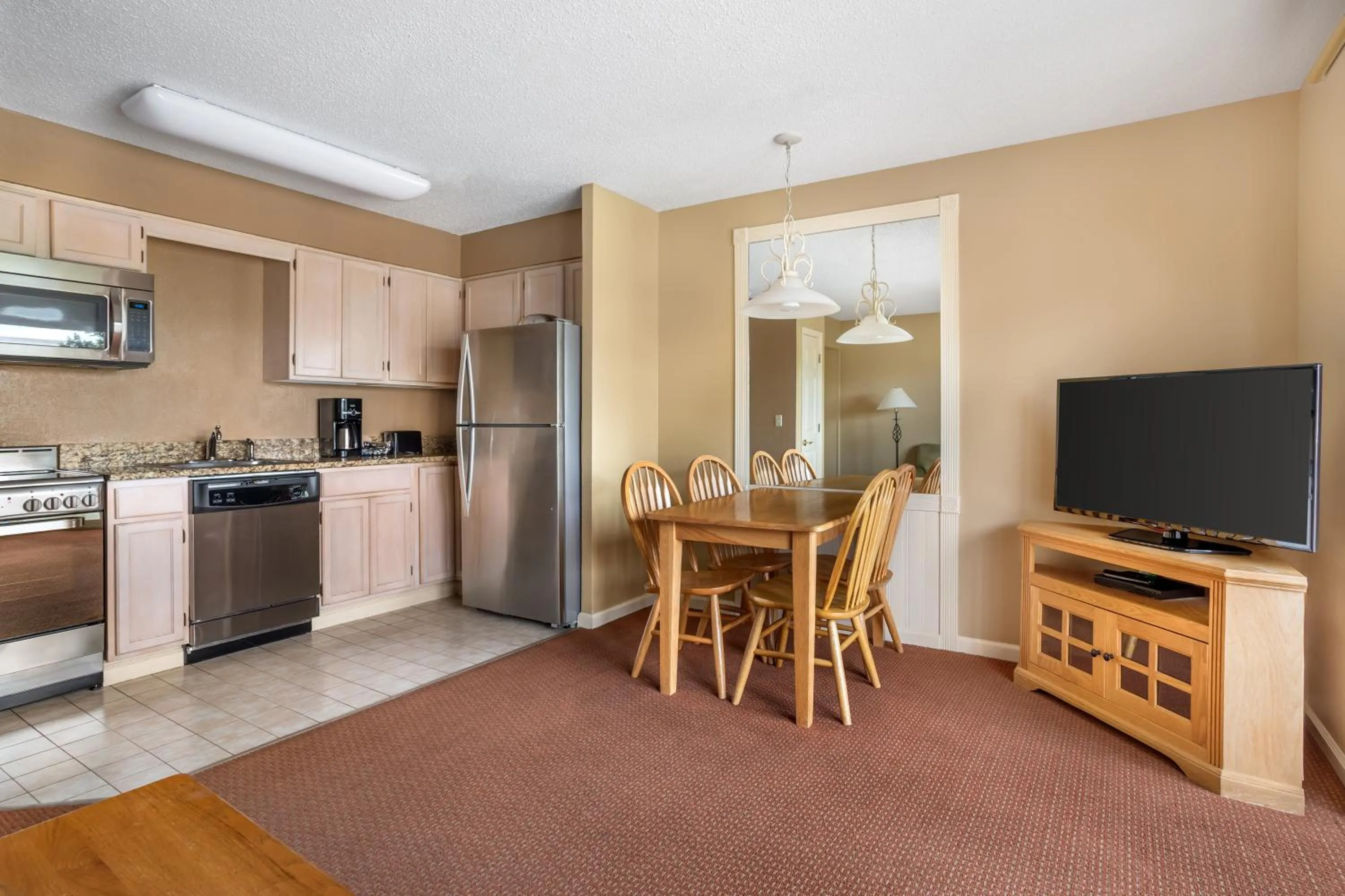 TV and multimedia in Sunrise Ridge Resort