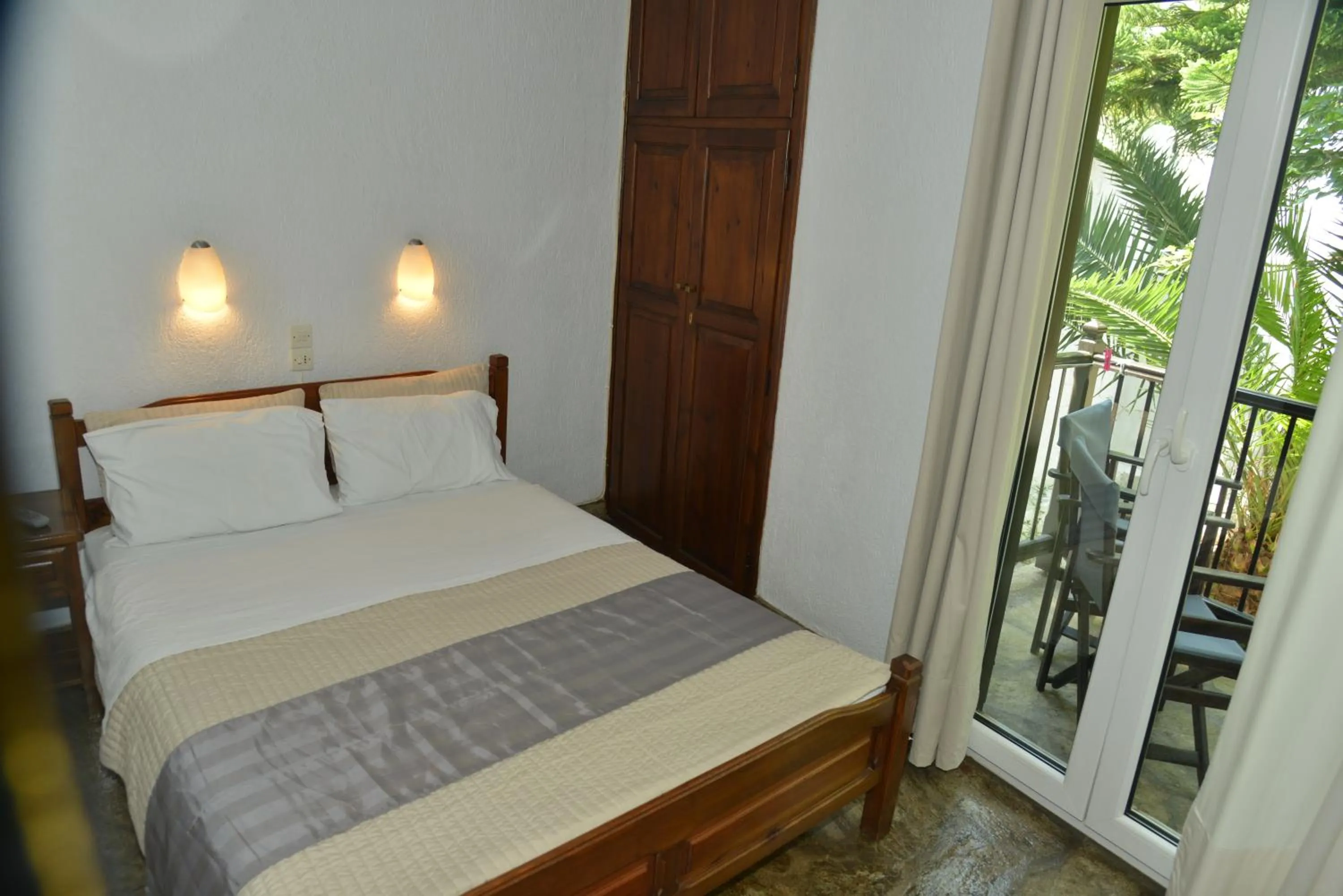 Day, Bed in Hotel Anelli