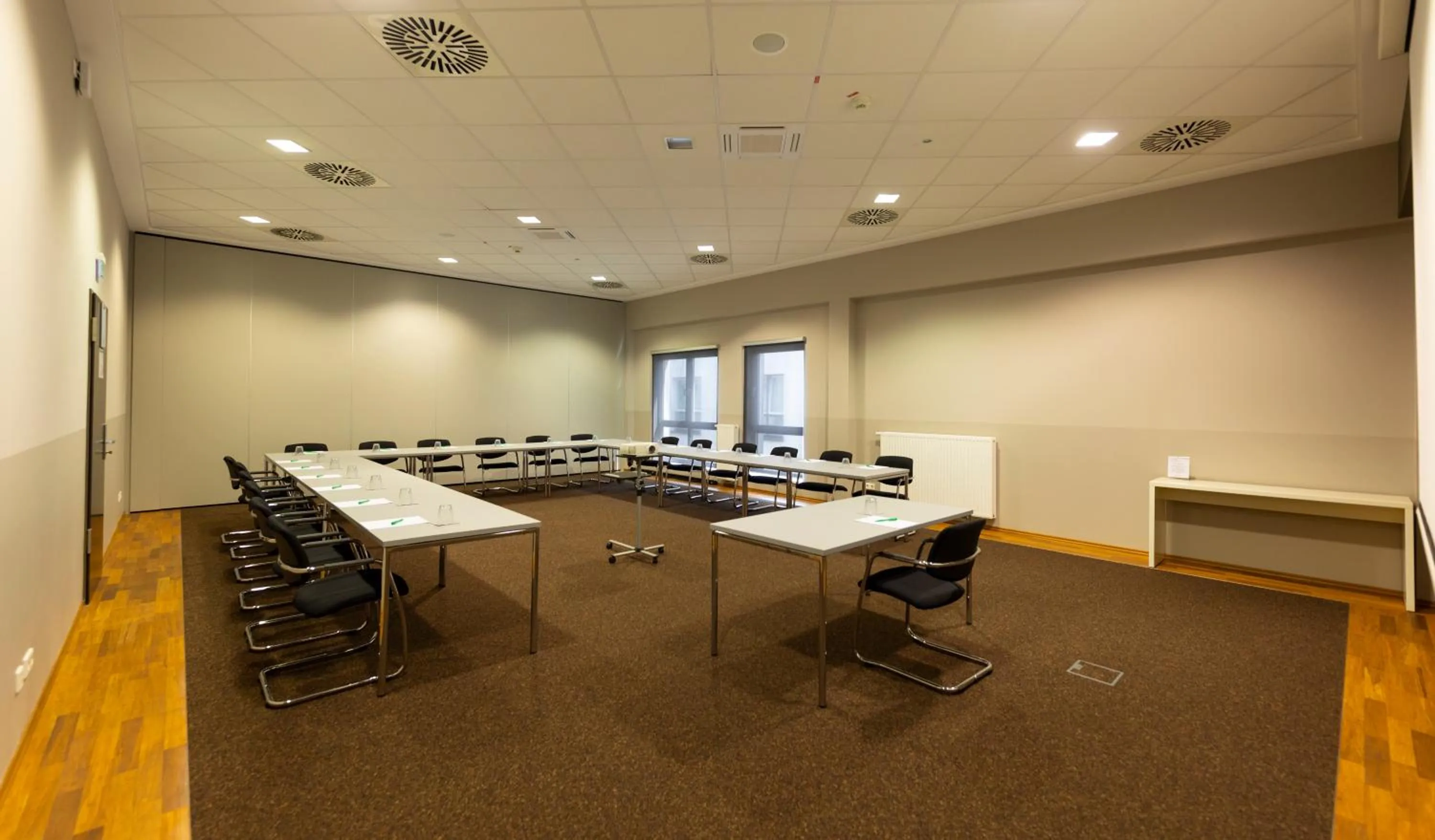 Meeting/conference room in Kedi Hotel Papenburg
