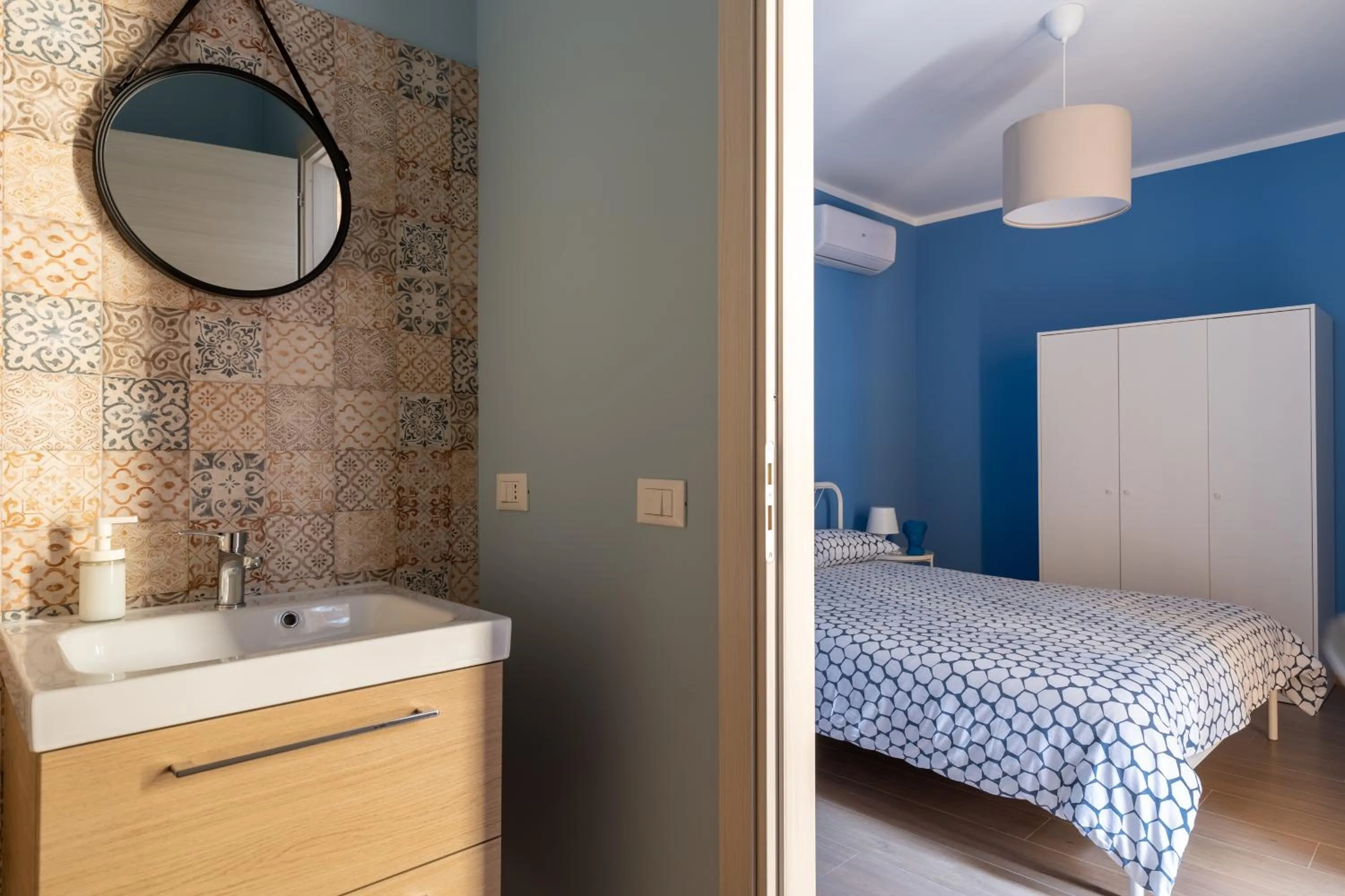 Bathroom, Bed in B&B Medusa