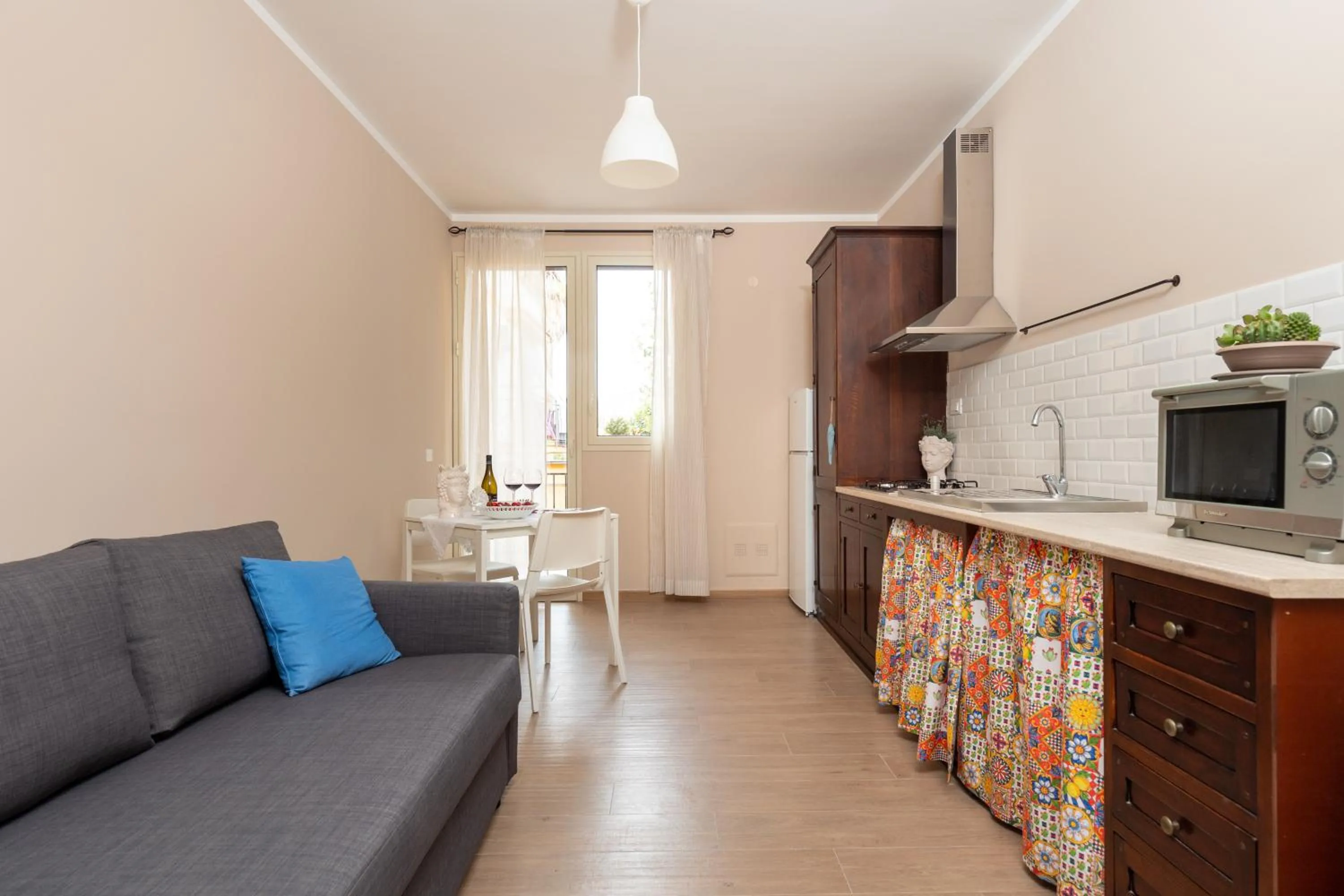 Communal kitchen in B&B Medusa