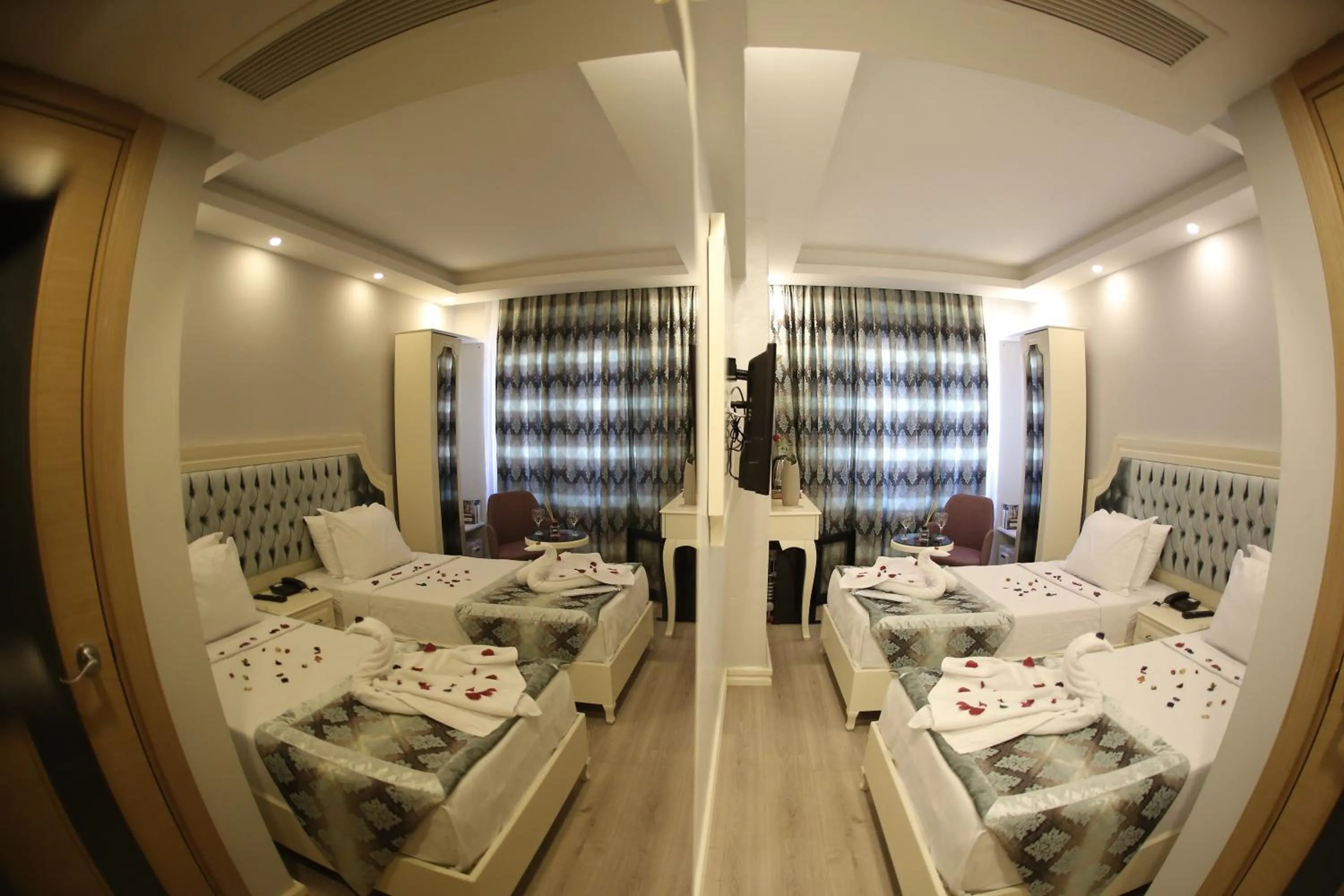 Restaurant/places to eat, Bed in Sirkeci Ersu Hotel & SPA