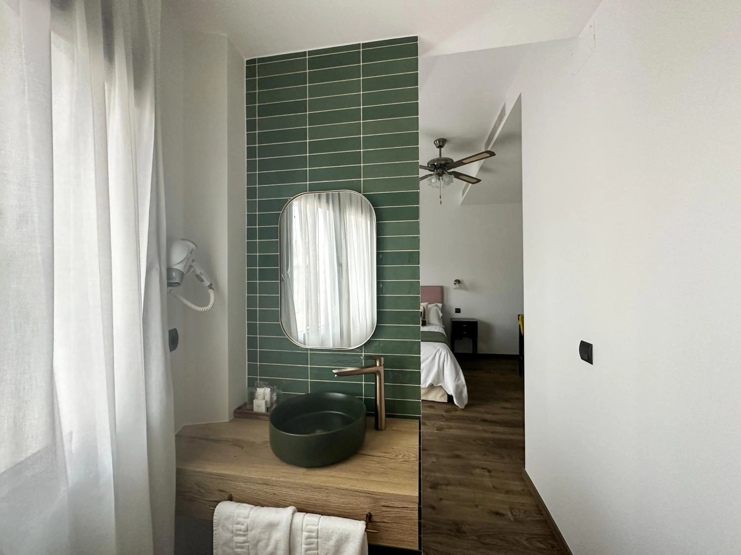 Bathroom in Le Petit Boutique Hotel