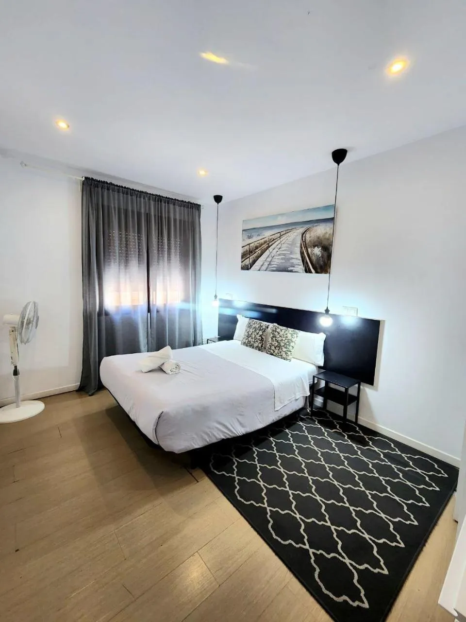 Bed in AYZ Javier Cabrini - Auto check-in property
