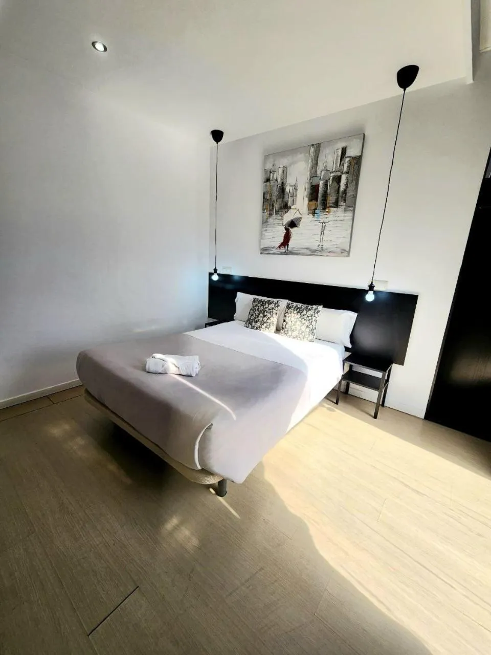 Bed in AYZ Javier Cabrini - Auto check-in property