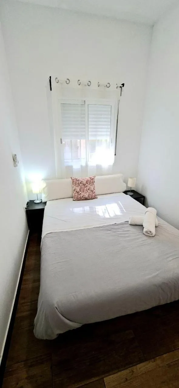 Bed in AYZ Javier Cabrini - Auto check-in property
