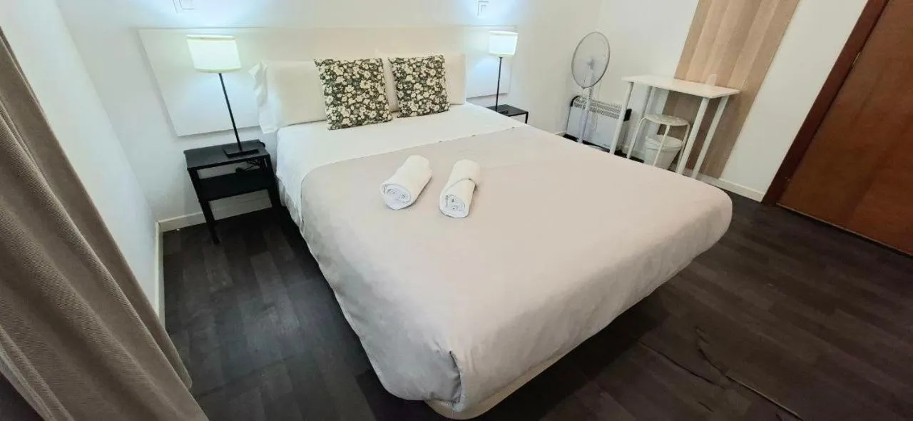 Bed in AYZ Javier Cabrini - Auto check-in property