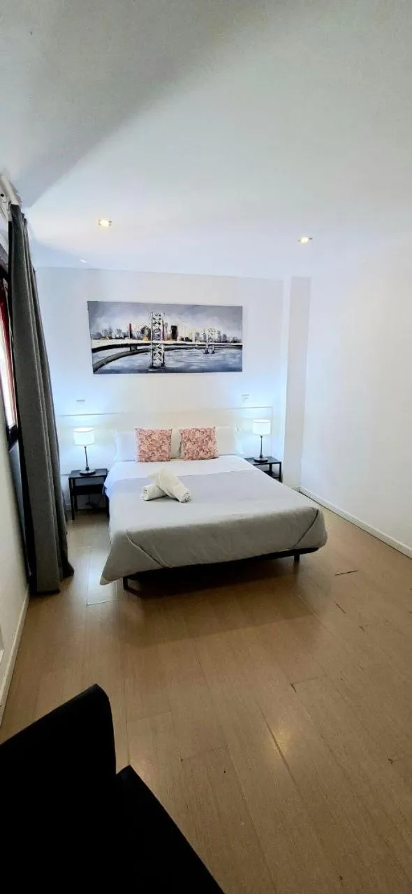 Bed in AYZ Javier Cabrini - Auto check-in property
