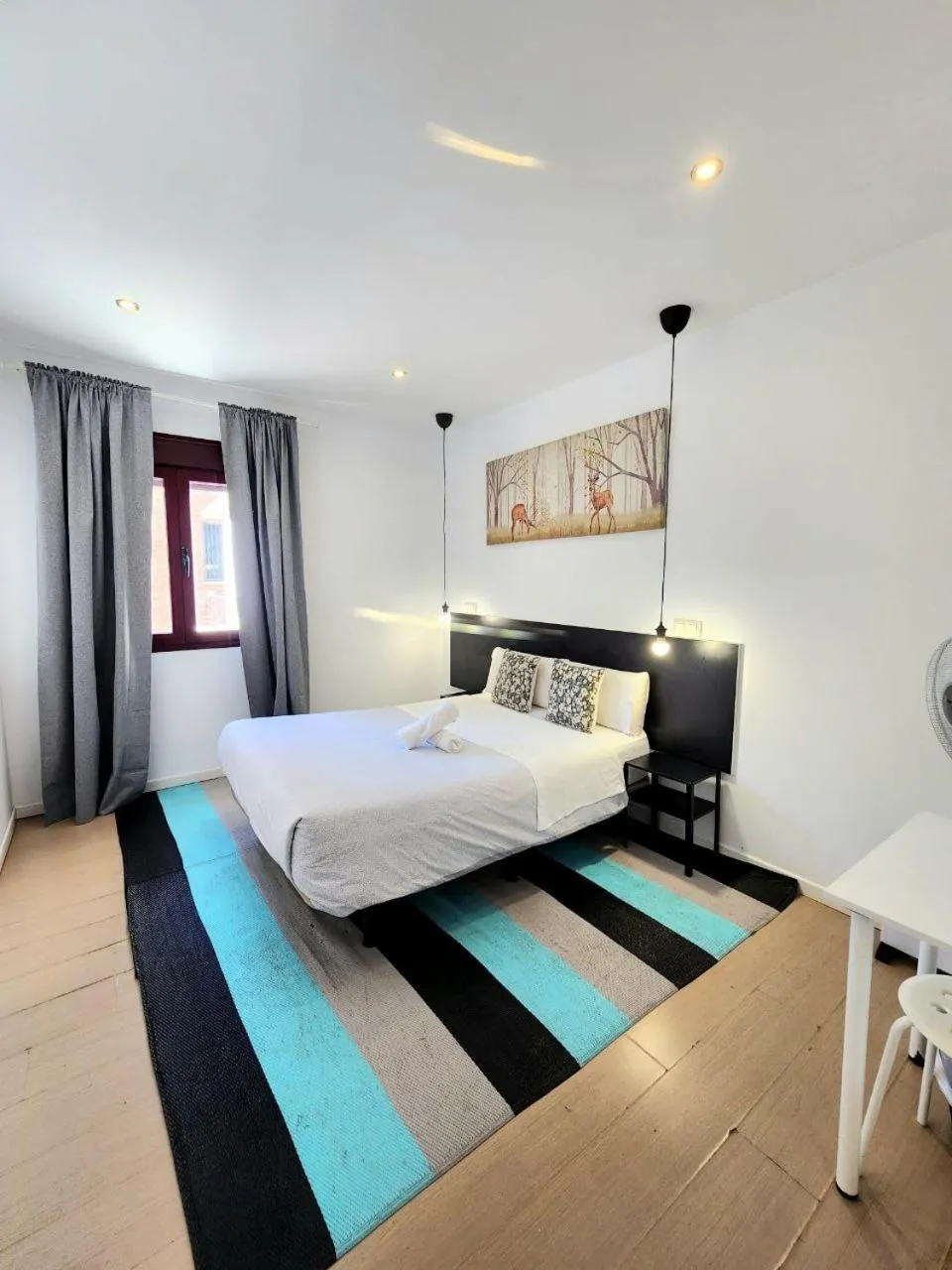 Bed in AYZ Javier Cabrini - Auto check-in property