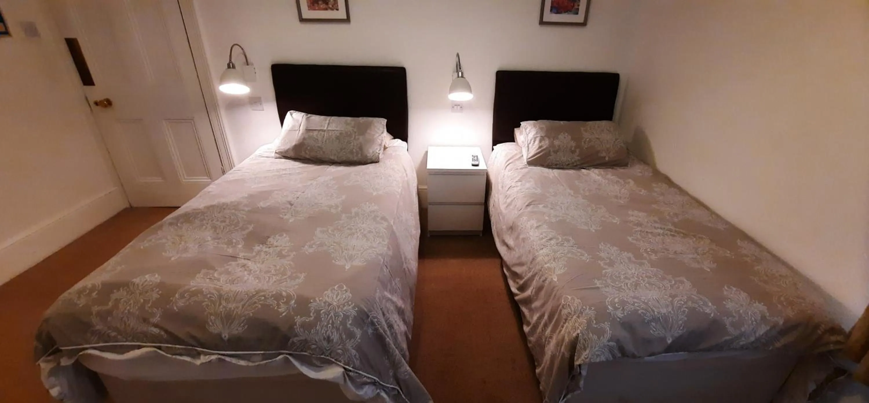 Bed in Colebrook Guest House