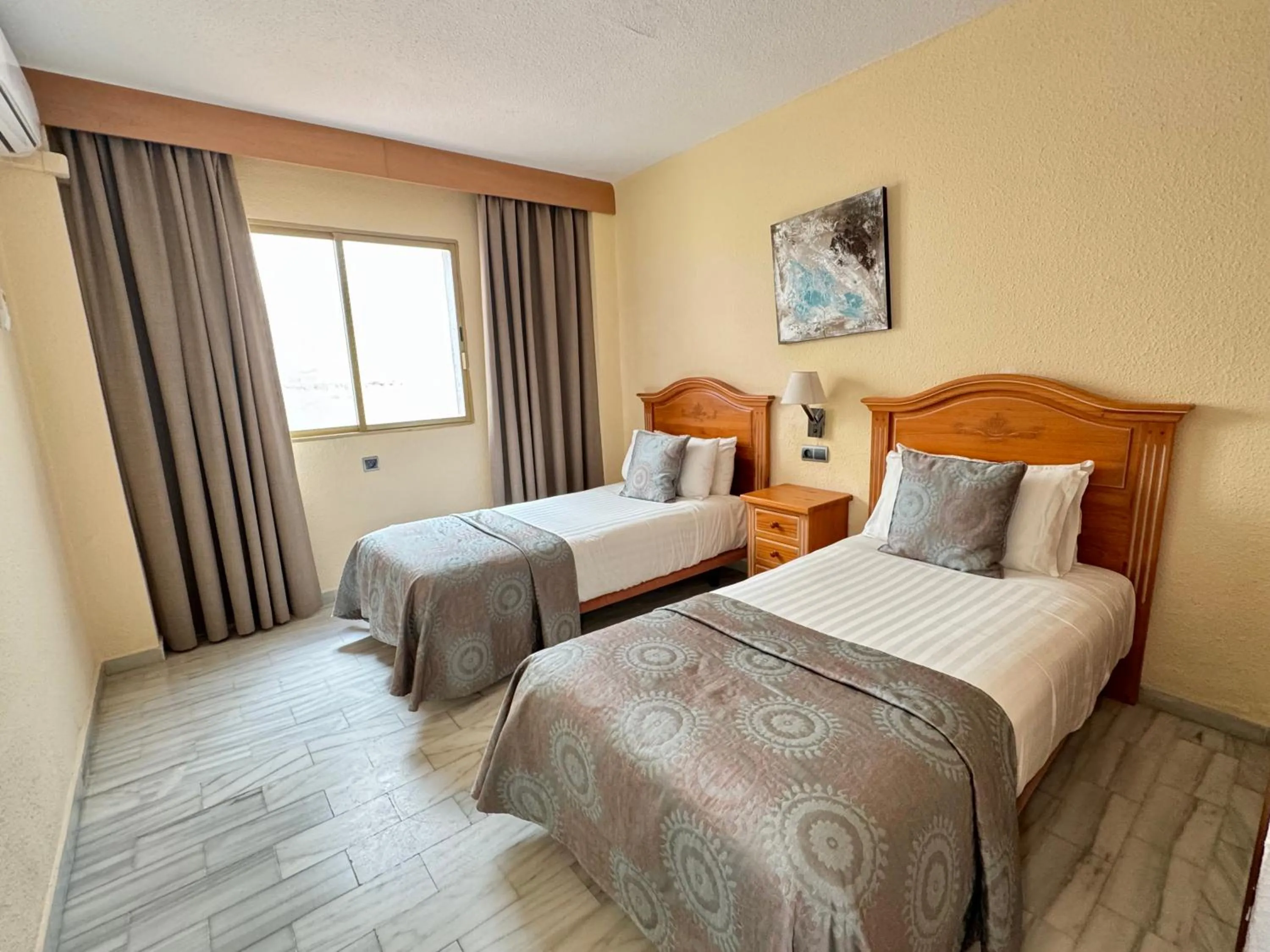 Bedroom, Bed in Macdonald Leila Playa Resort