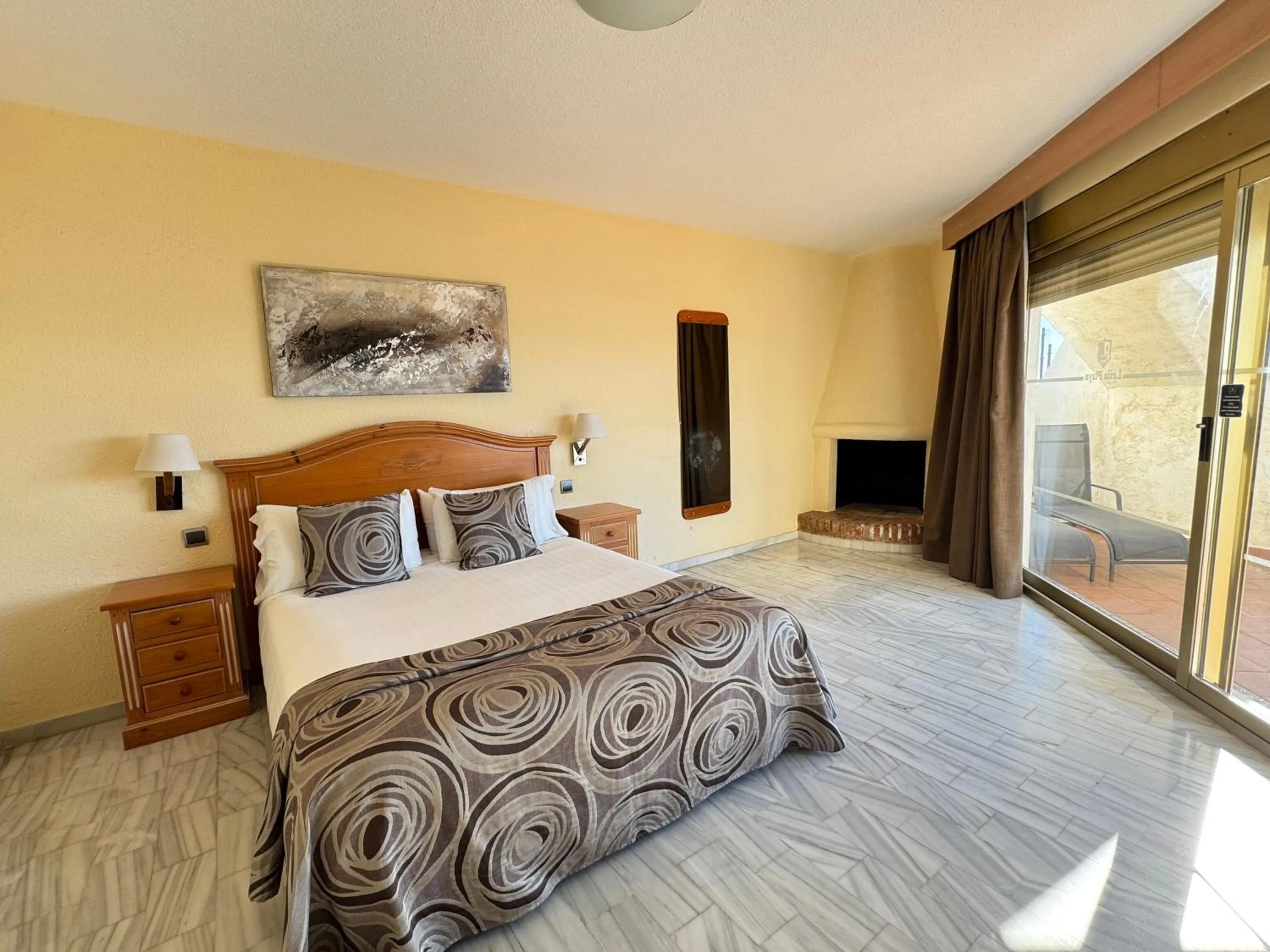 Bedroom, Bed in Macdonald Leila Playa Resort