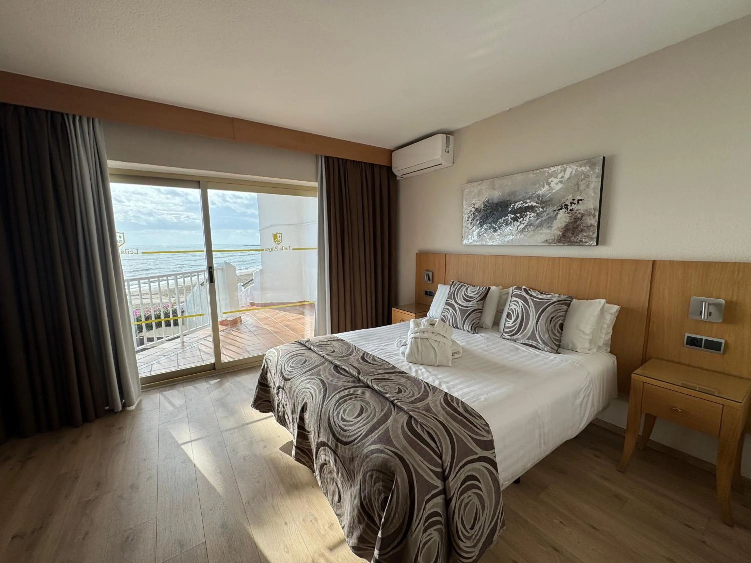 Bedroom, Bed in Macdonald Leila Playa Resort