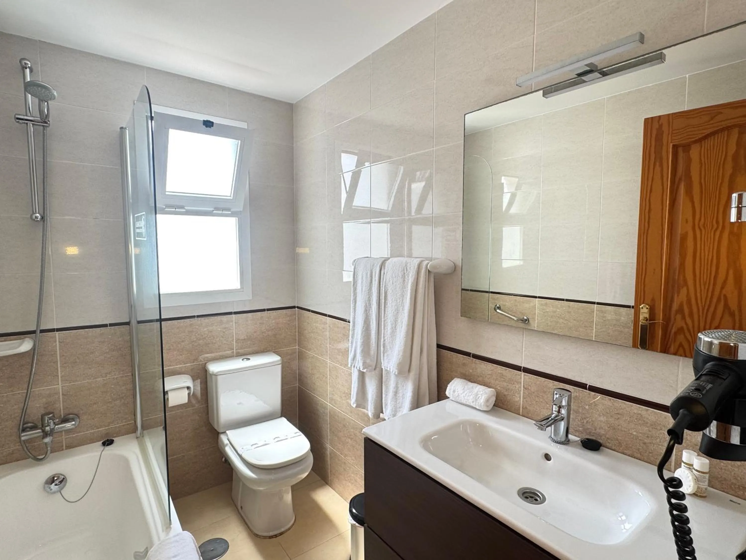 Bathroom in Macdonald Leila Playa Resort