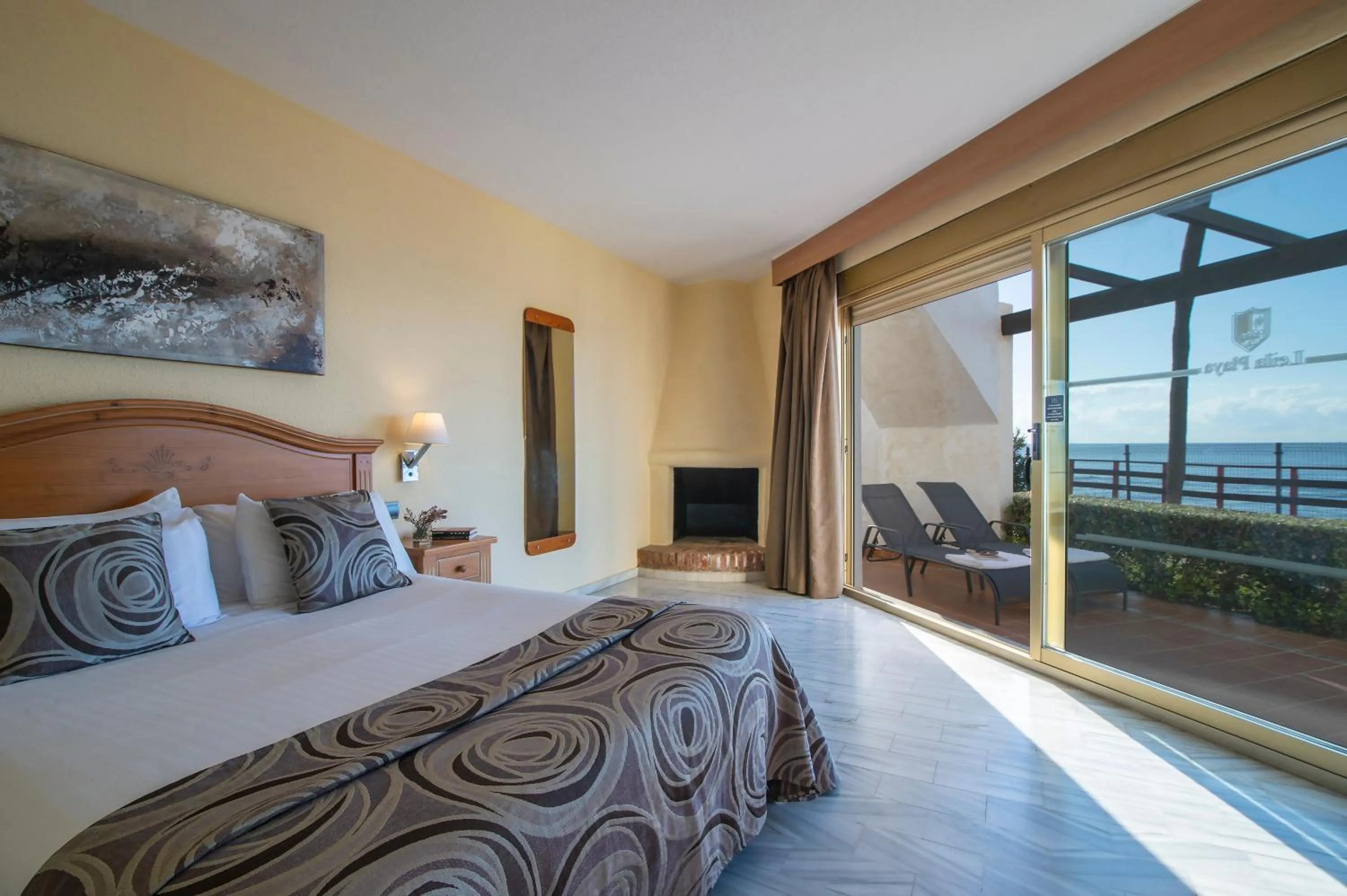 Bedroom, Bed in Macdonald Leila Playa Resort